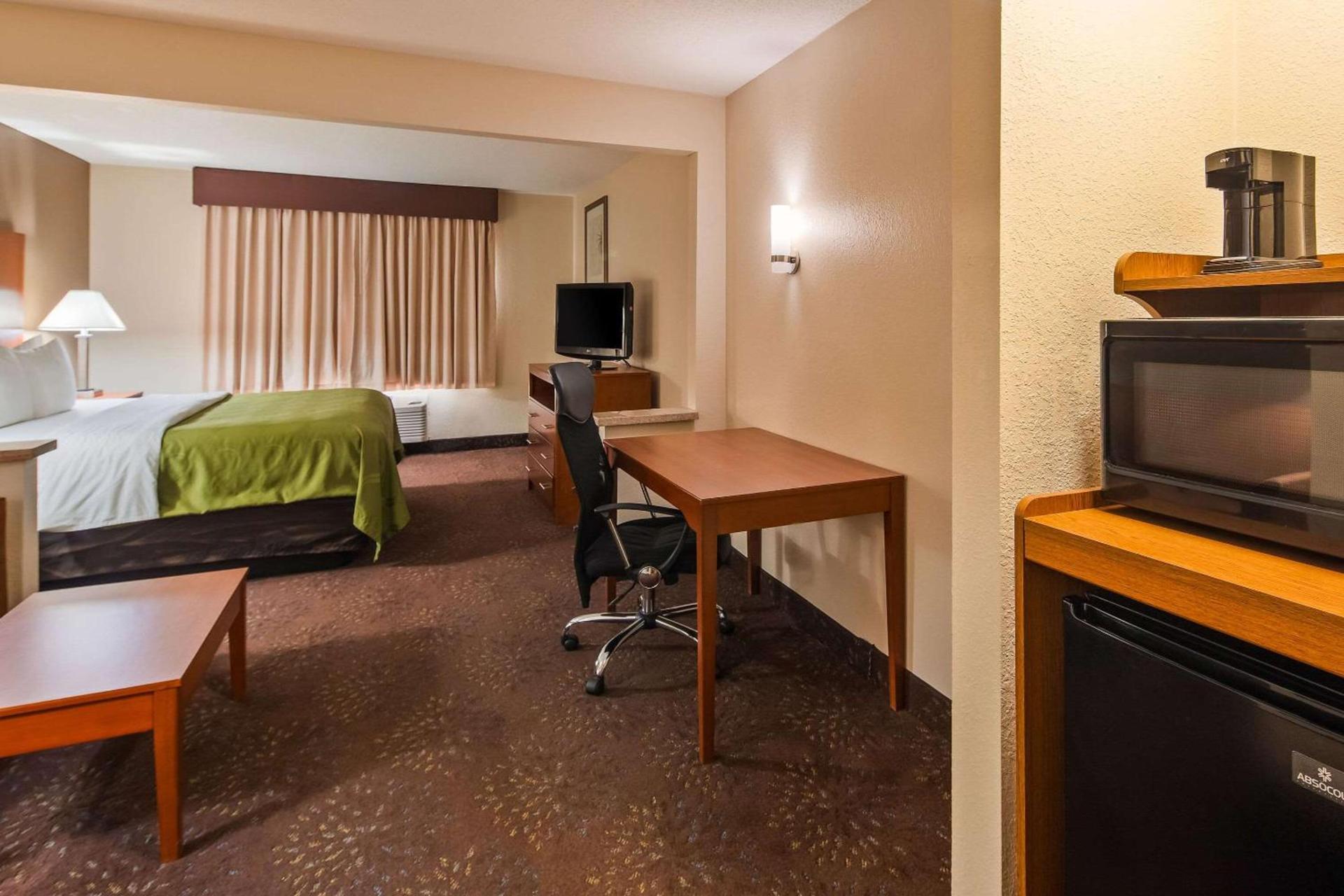 Quality Inn Tomah photo 7