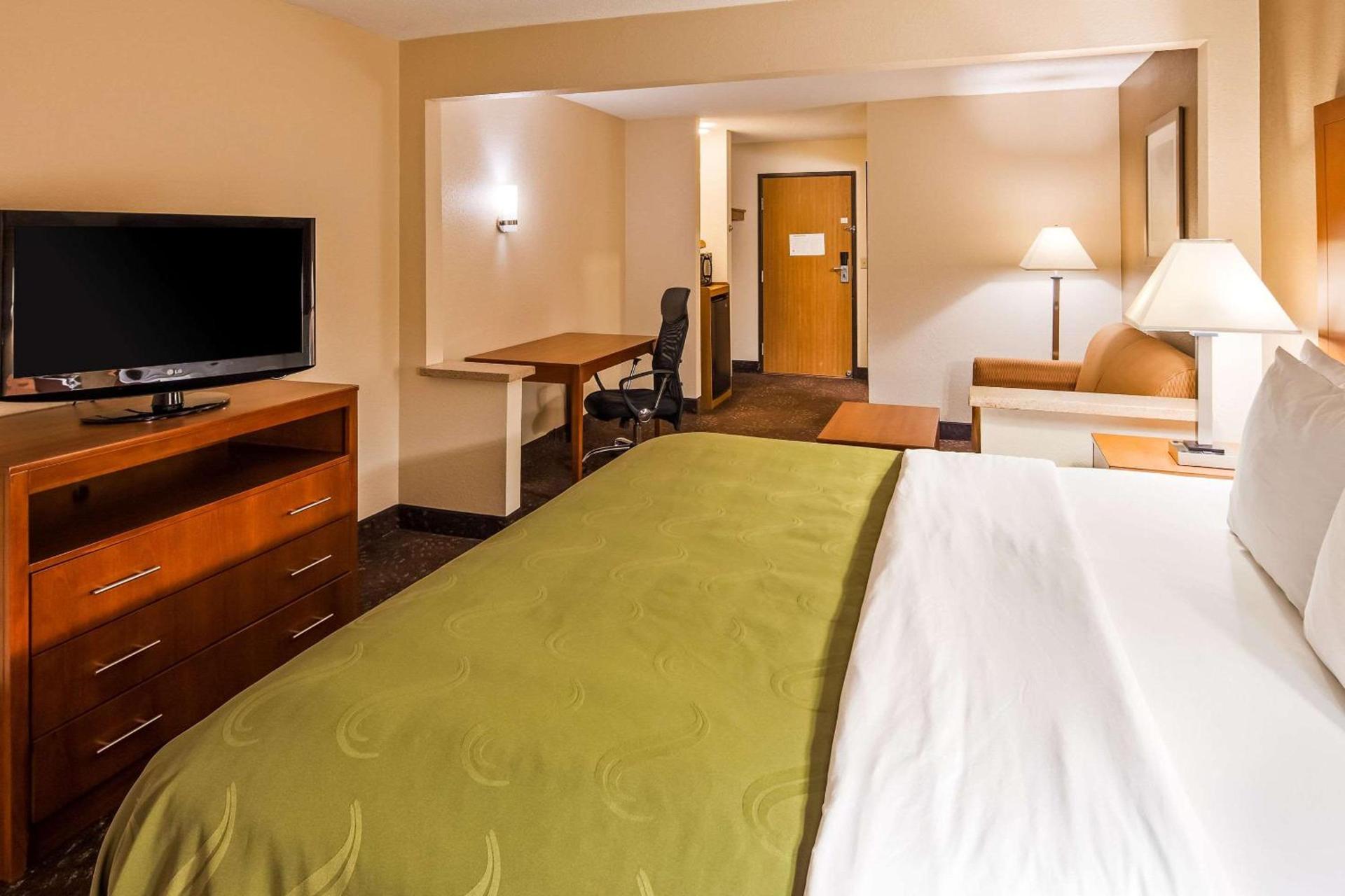 Quality Inn Tomah photo 8