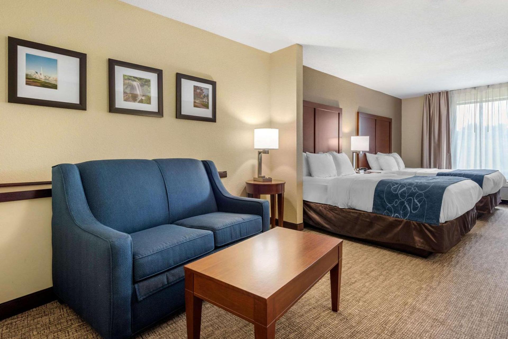 Comfort Suites Dayton-Wright Patterson photo 18