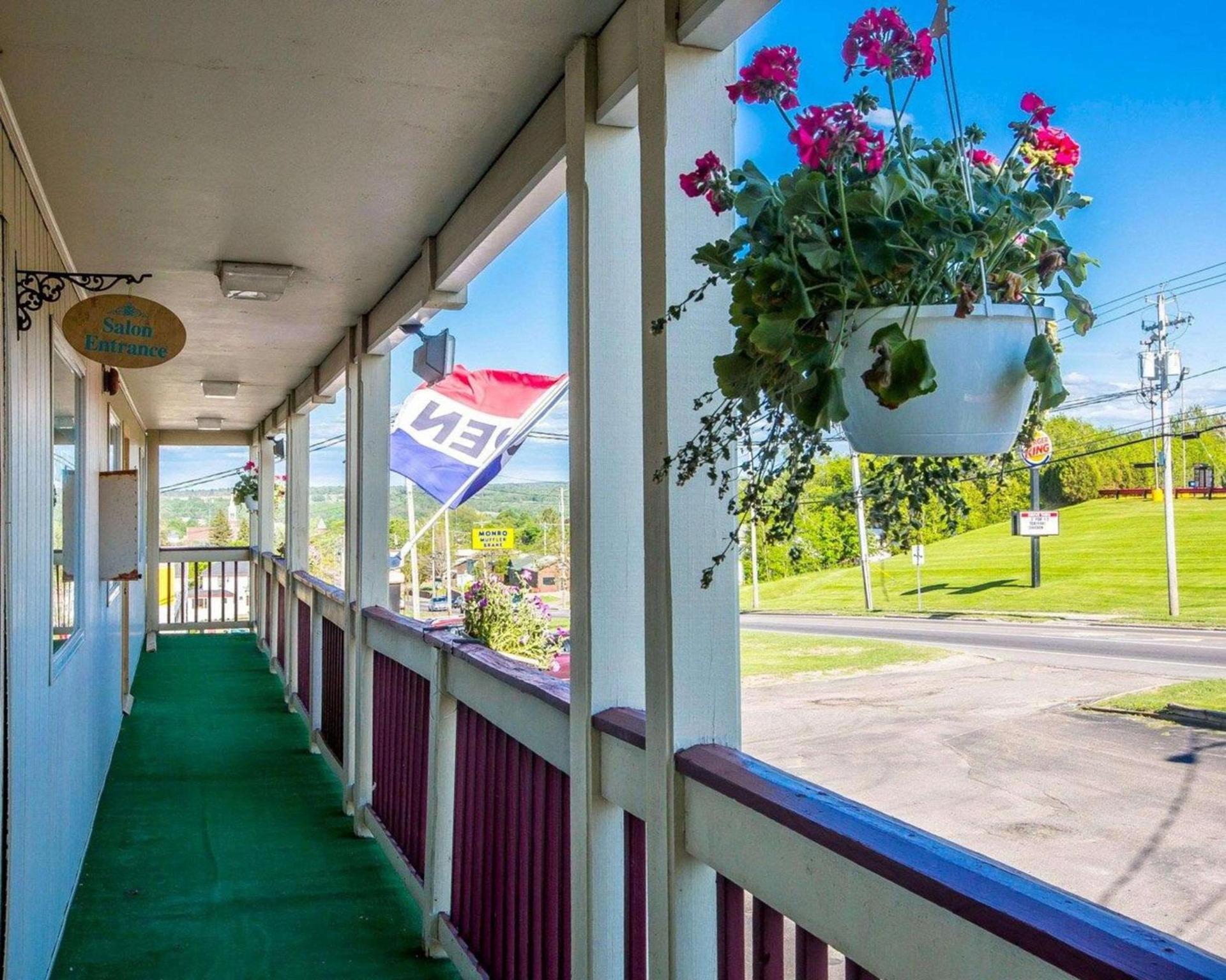 Malone Inn photo 3