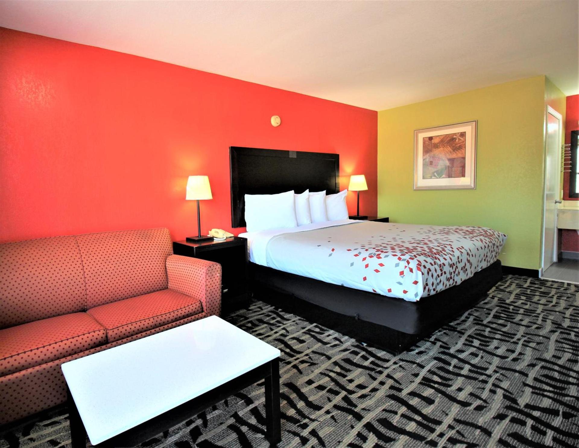 Travel Inn Eutaw photo 3