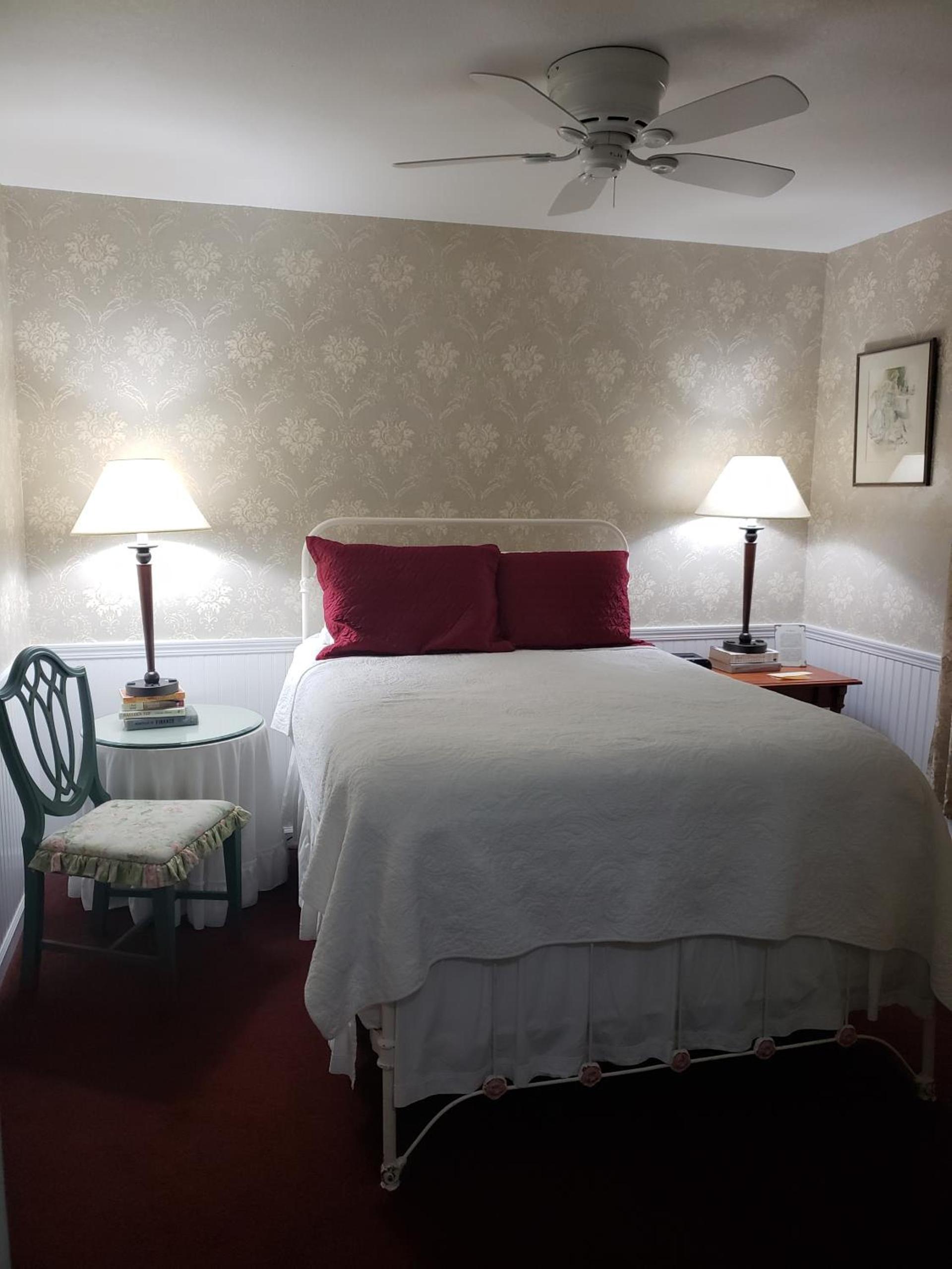 Eagle Harbor Inn photo 53