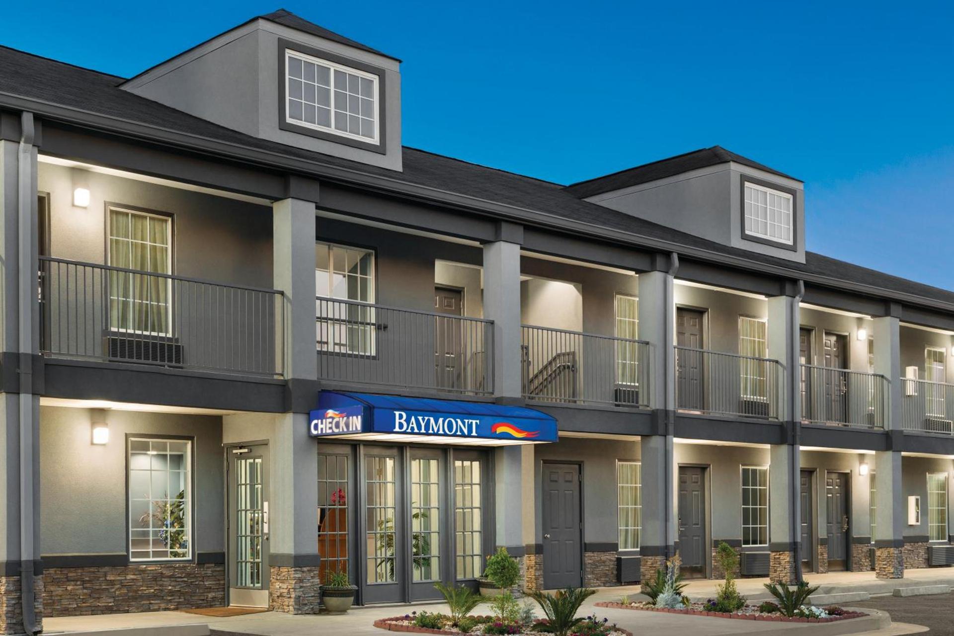 Baymont by Wyndham Warner Robins photo 34