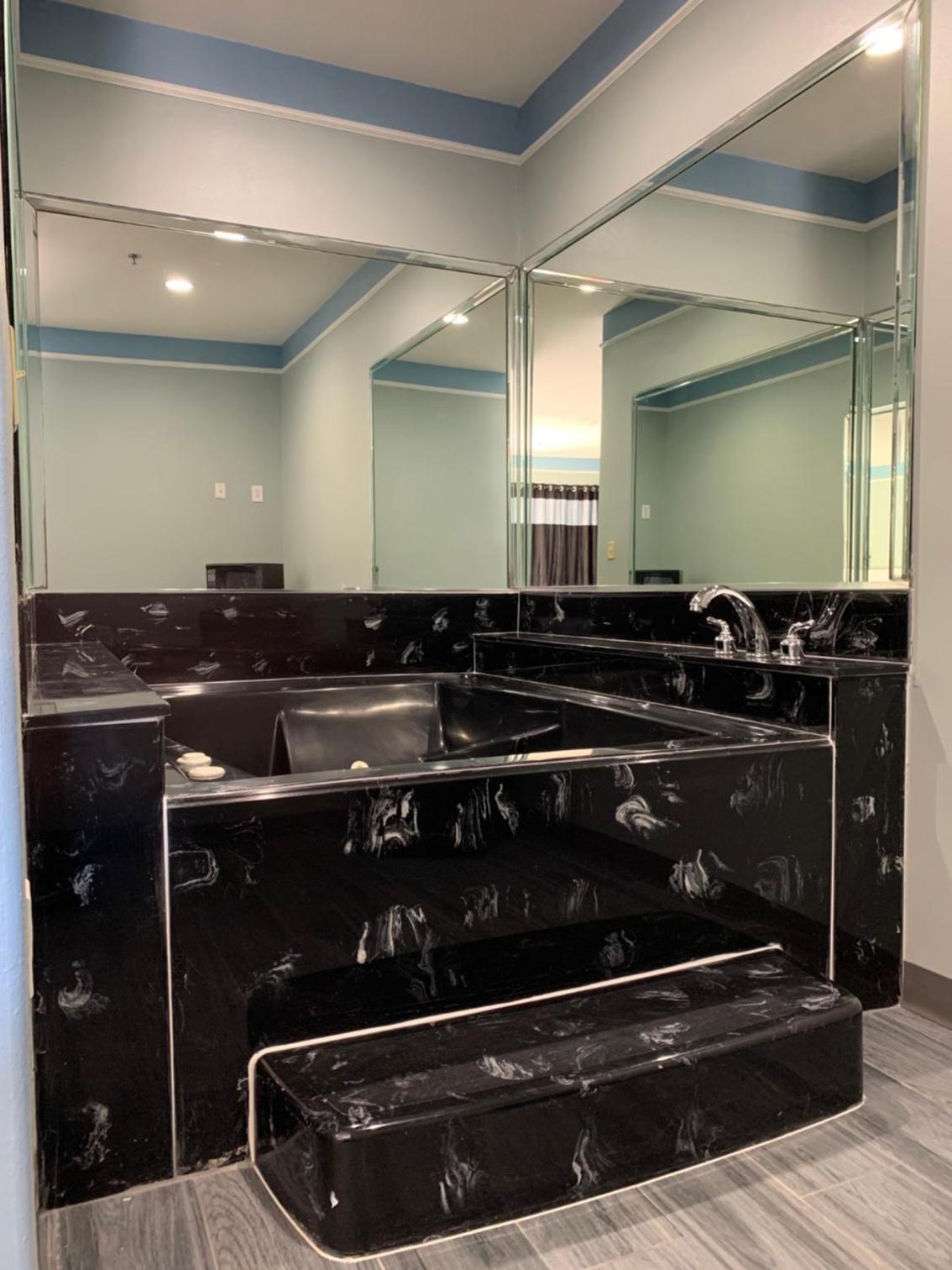Crystal Suites photo 22