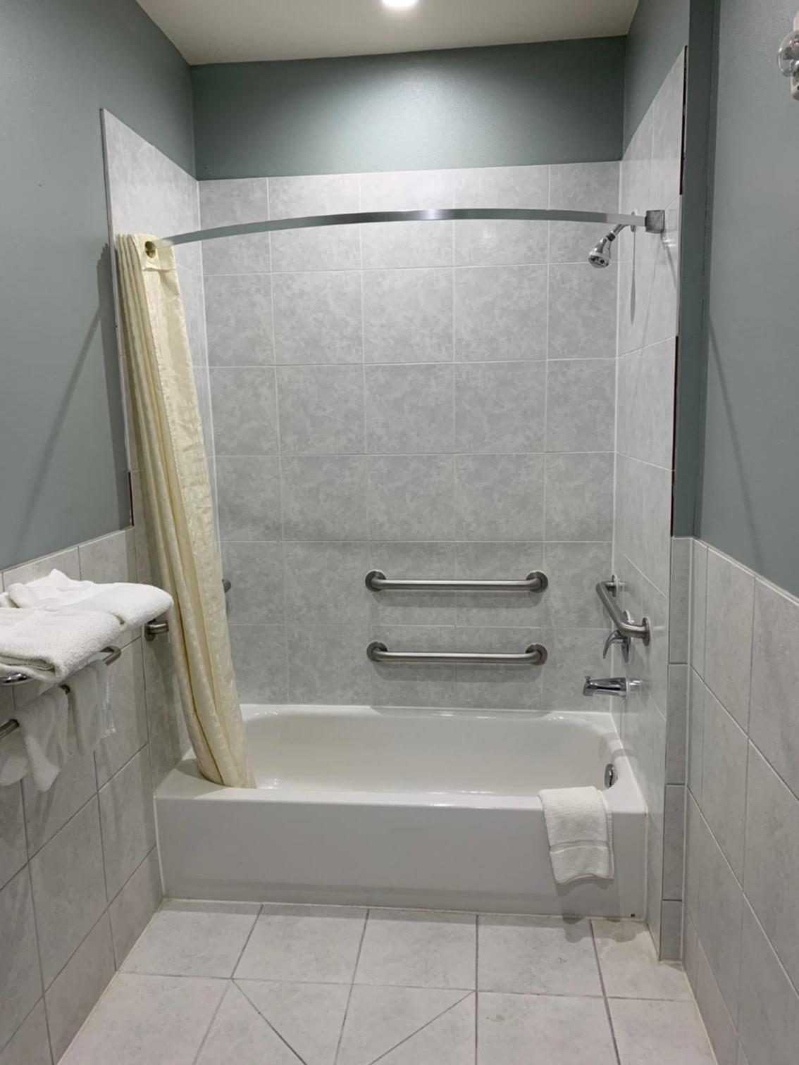 Crystal Suites photo 4