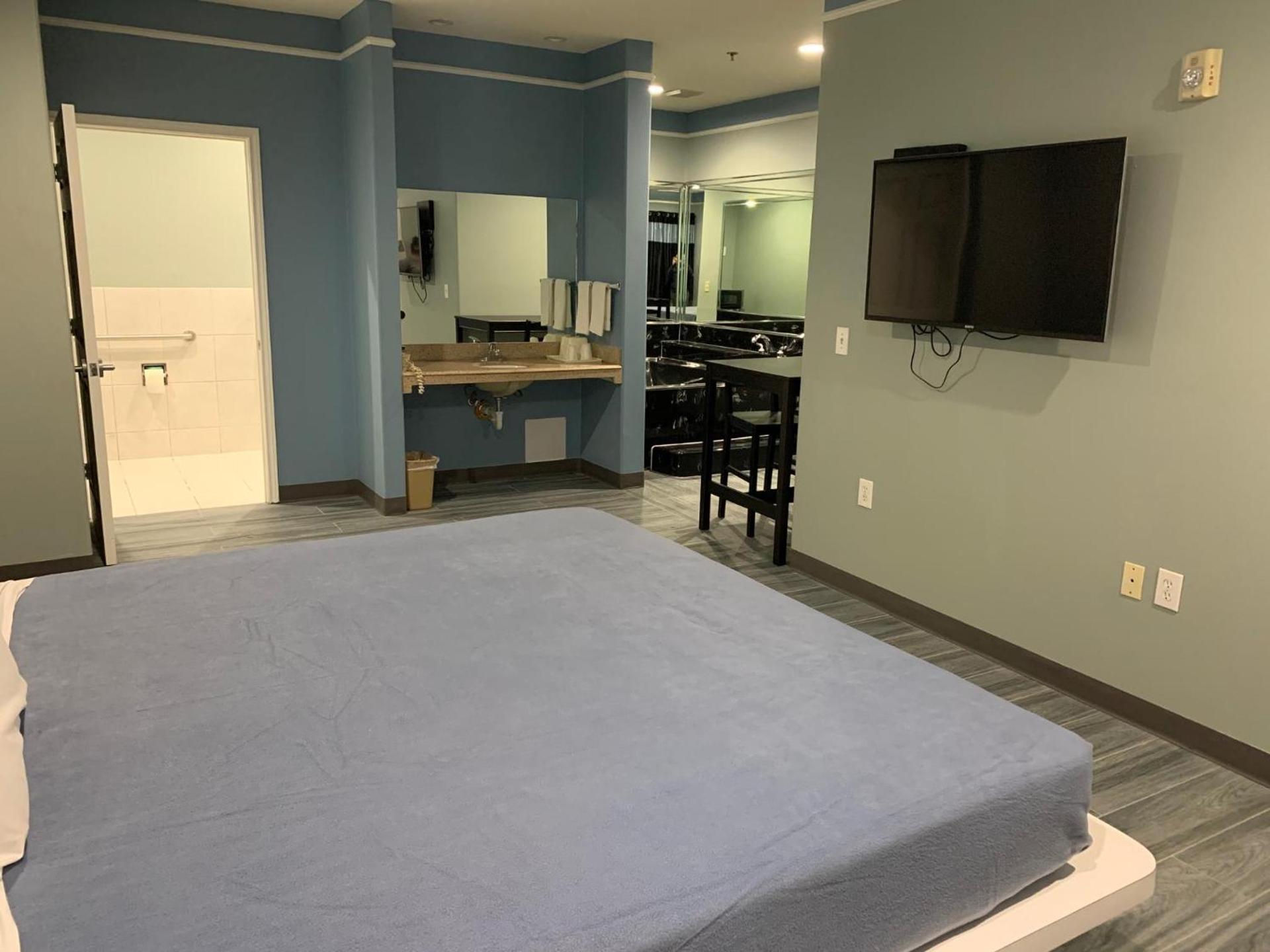 Crystal Suites photo 26