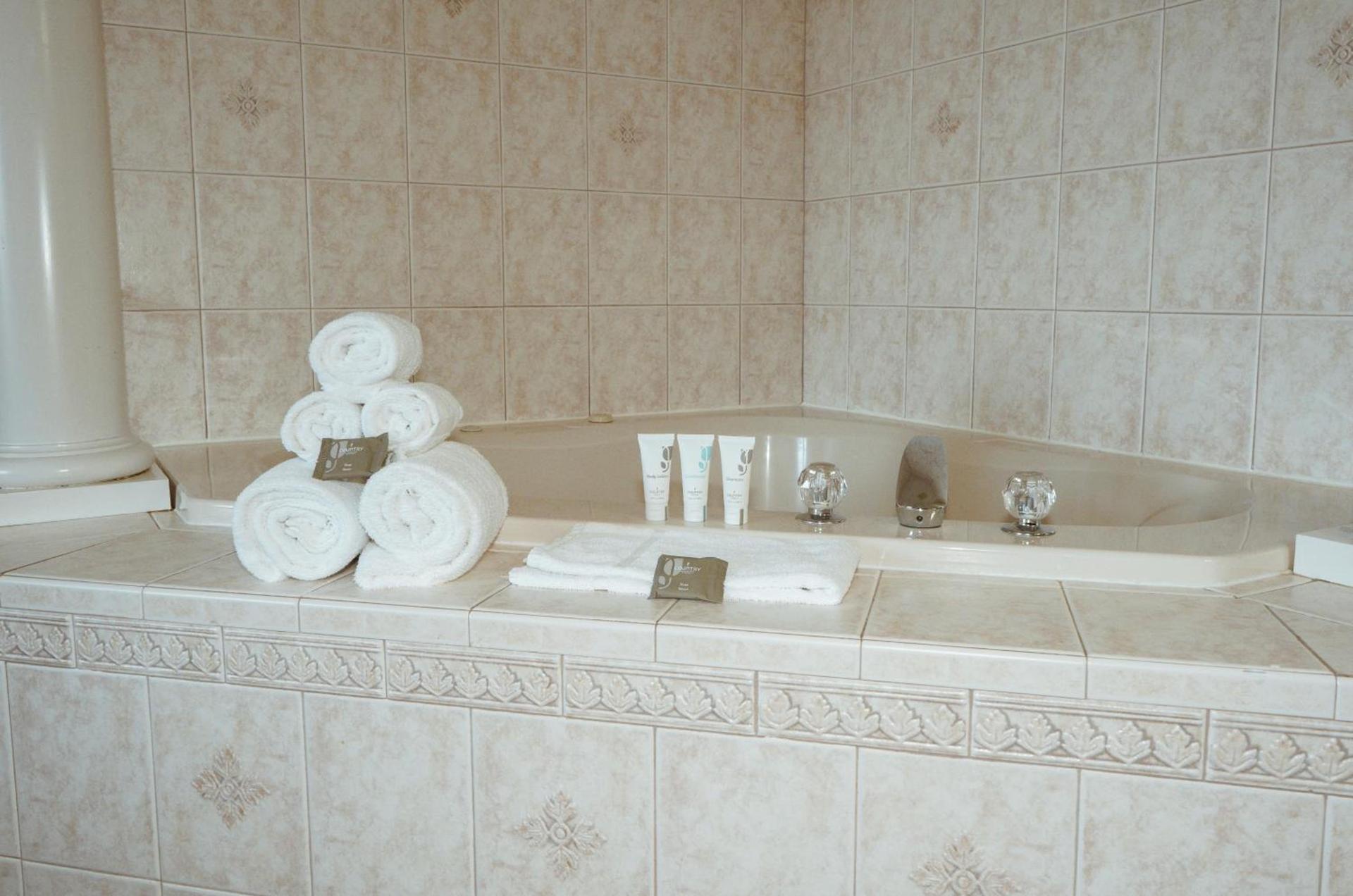 Country Inn & Suites by Radisson, Myrtle Beach, SC photo 25