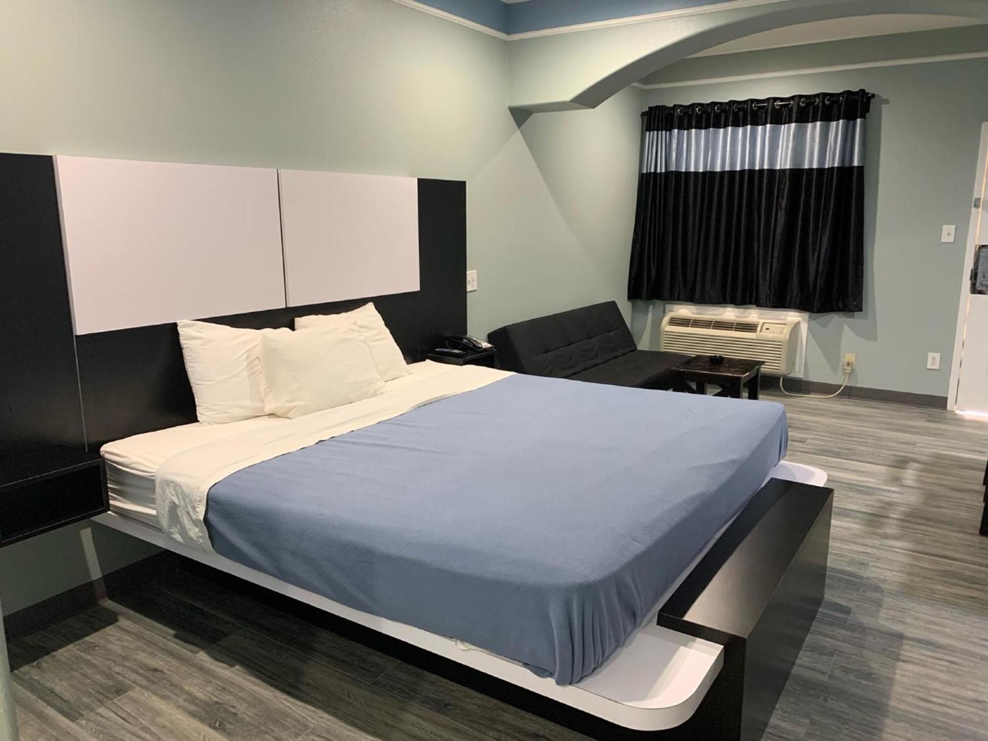 Crystal Suites photo 6