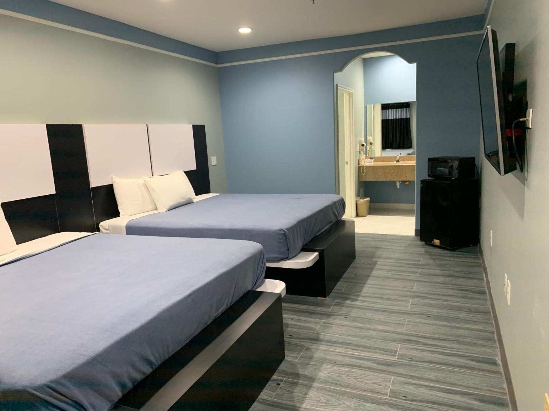 Crystal Suites photo 14