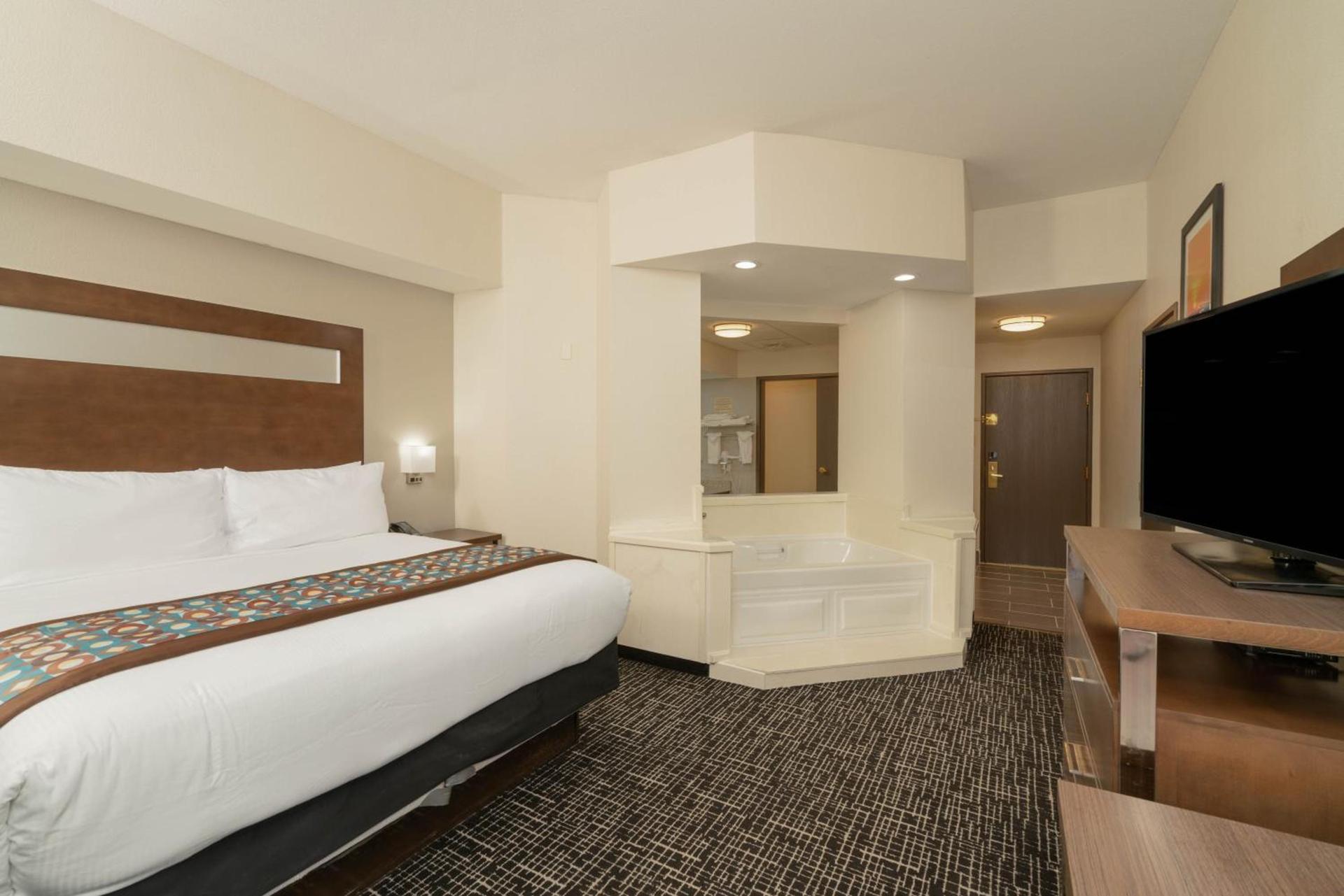 Wingate by Wyndham Memphis East photo 6