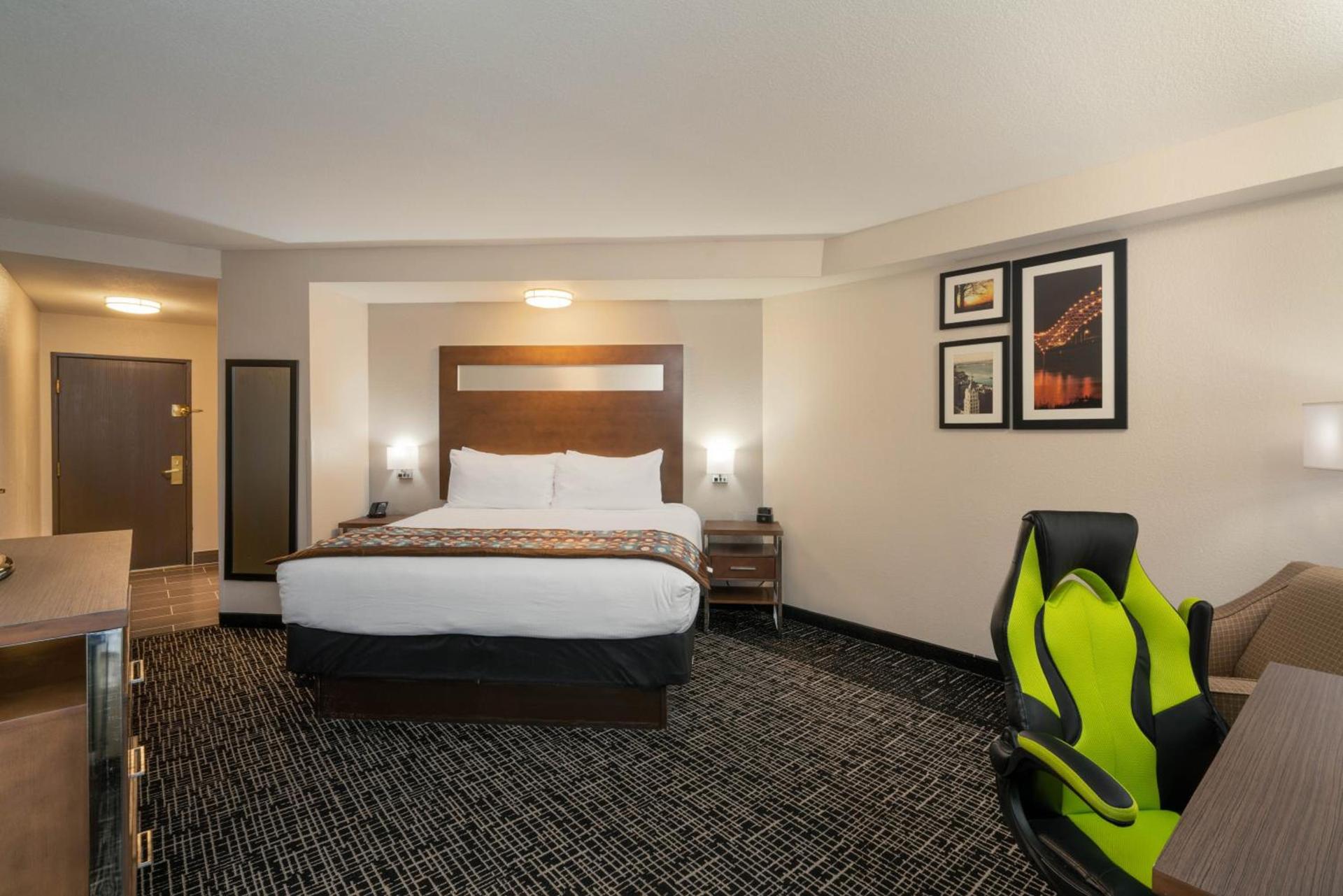 Wingate by Wyndham Memphis East photo 9