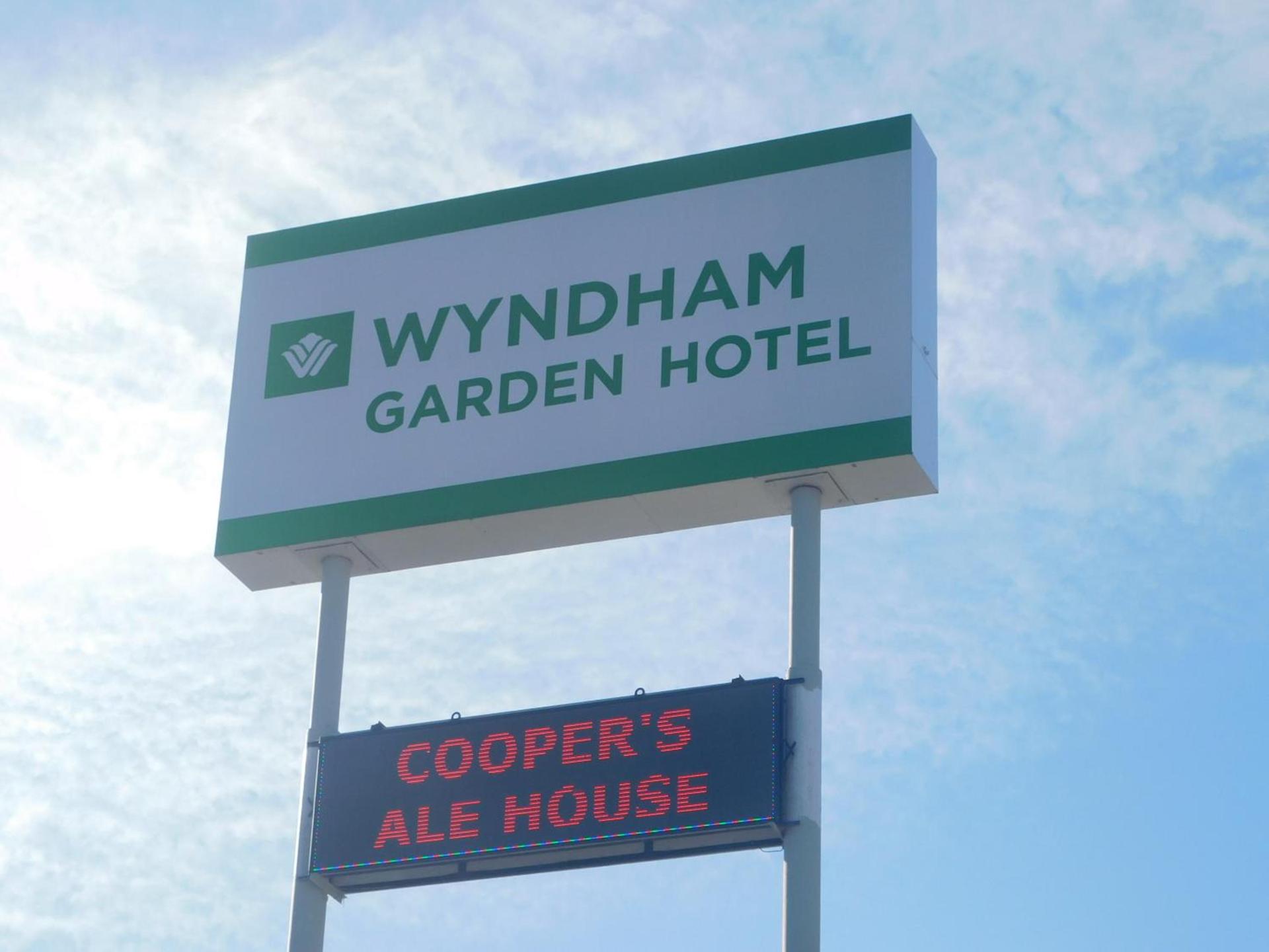 Wyndham Garden Greensboro photo 7