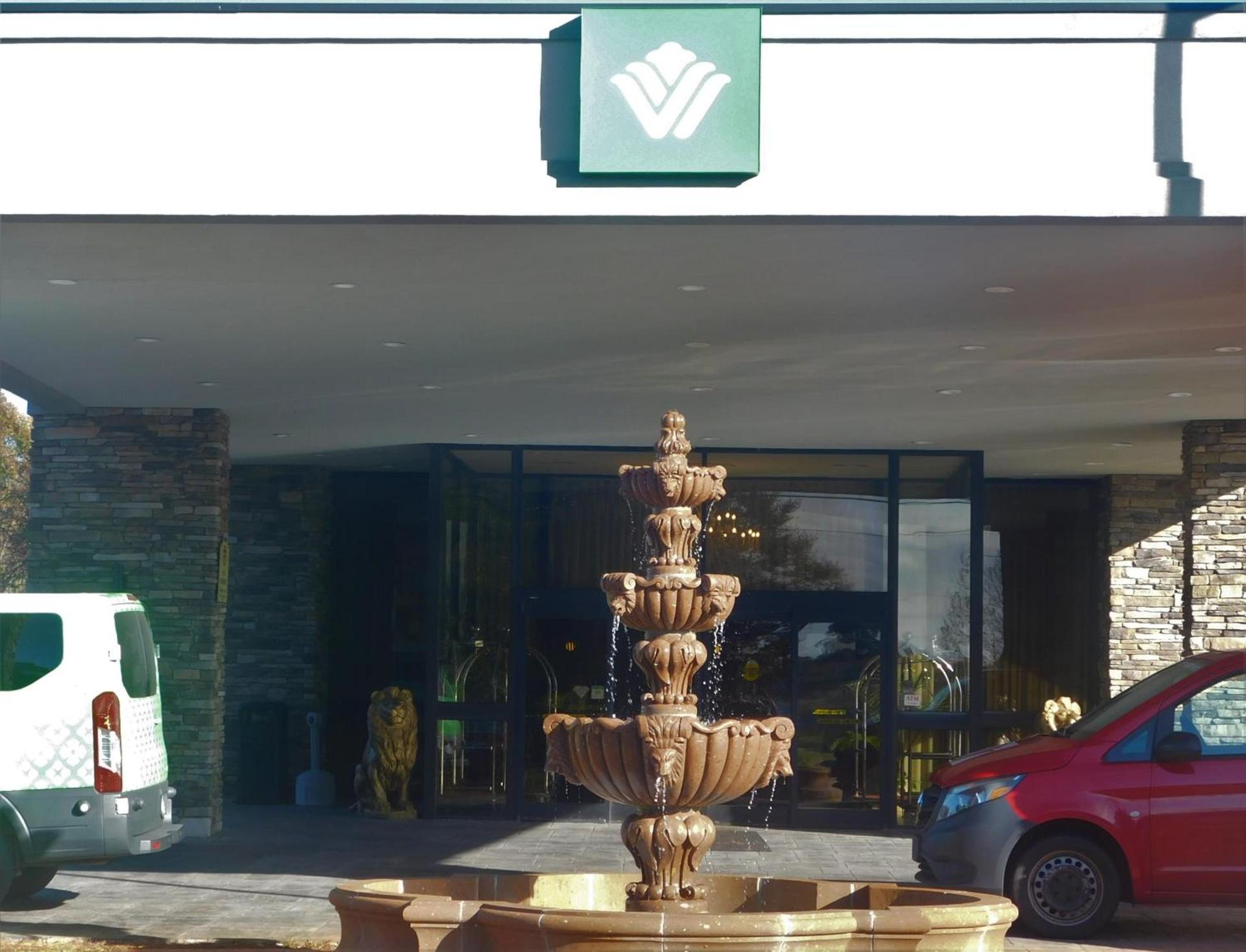 Wyndham Garden Greensboro photo 8