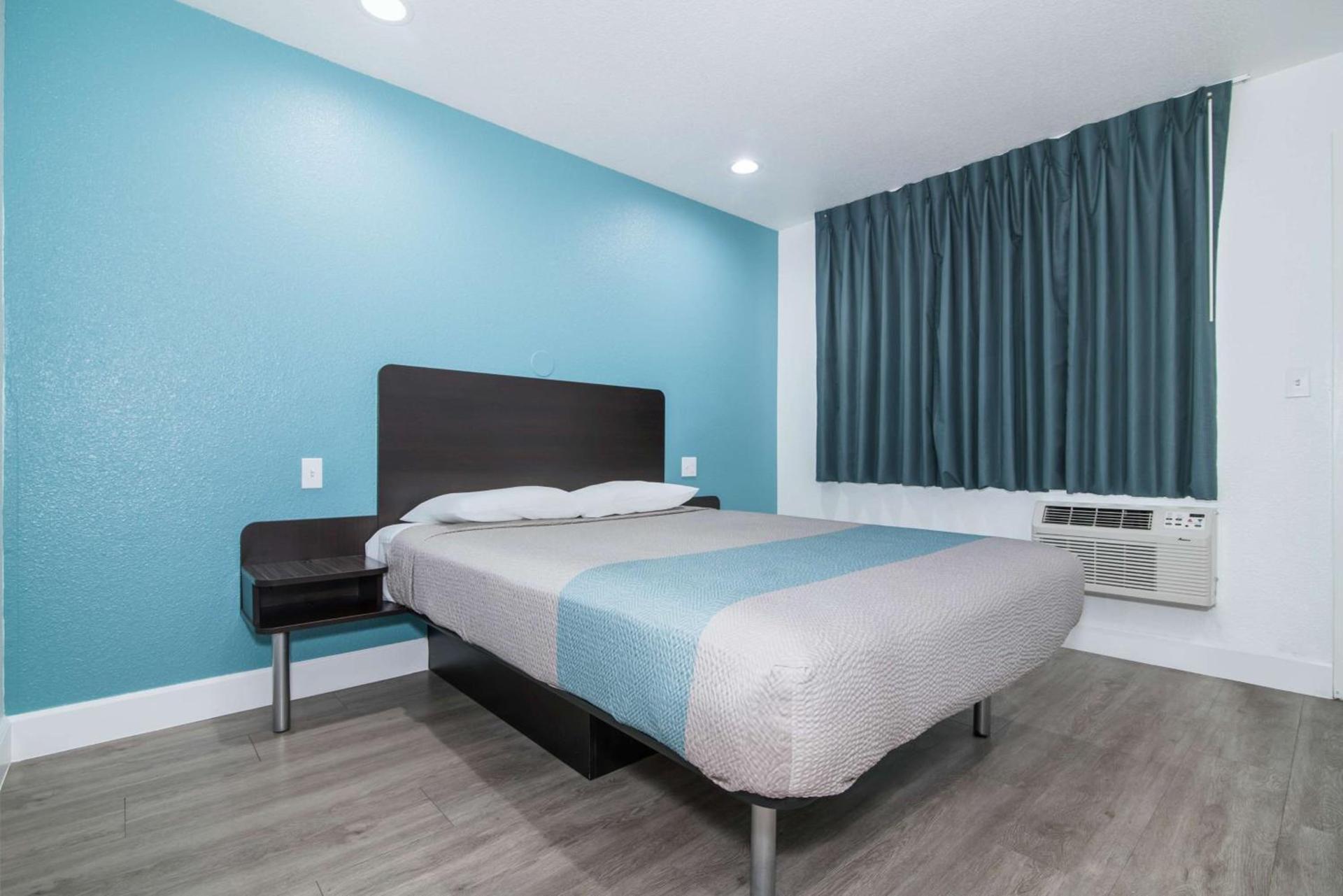 Motel 6 - Moreno Valley - Riverside March Air Base photo 32