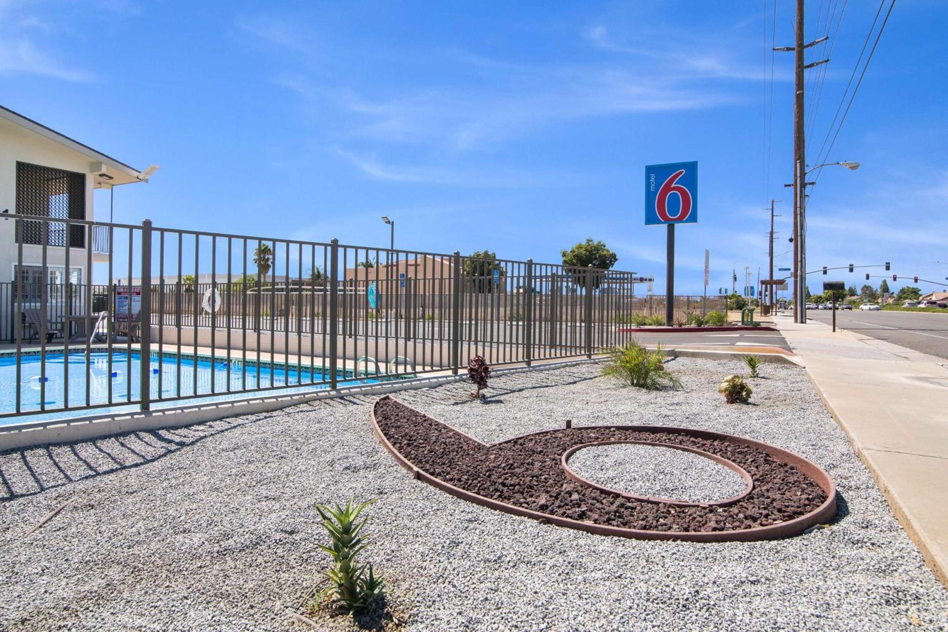 Motel 6 - Moreno Valley - Riverside March Air Base photo 2