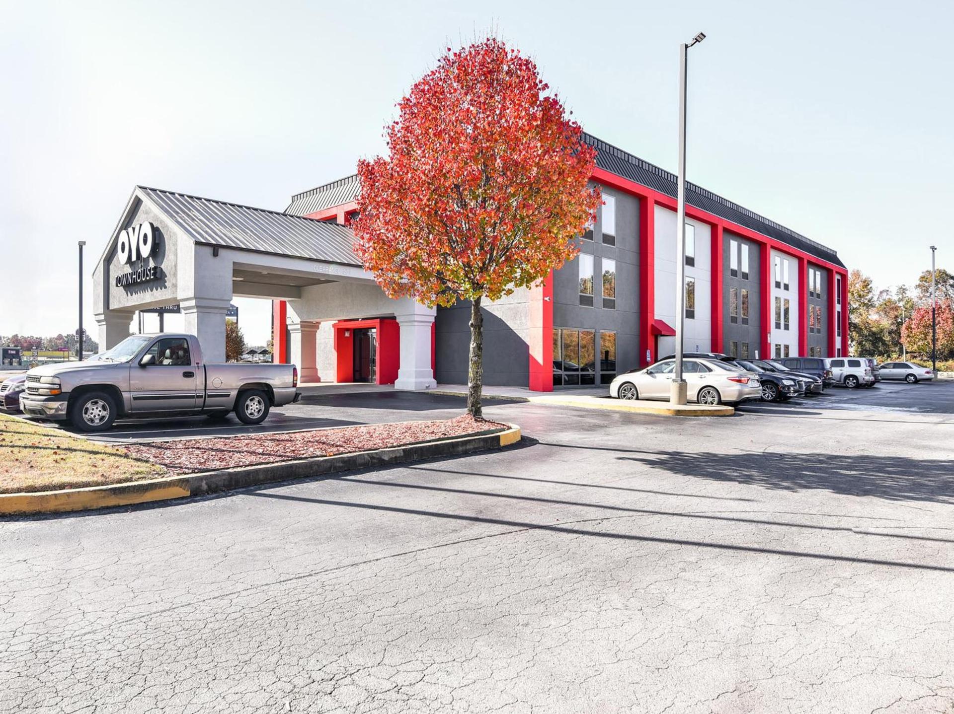 OYO Townhouse Inn Jacksonville near Little Rock Air Force Base — hotel in Jacksonville