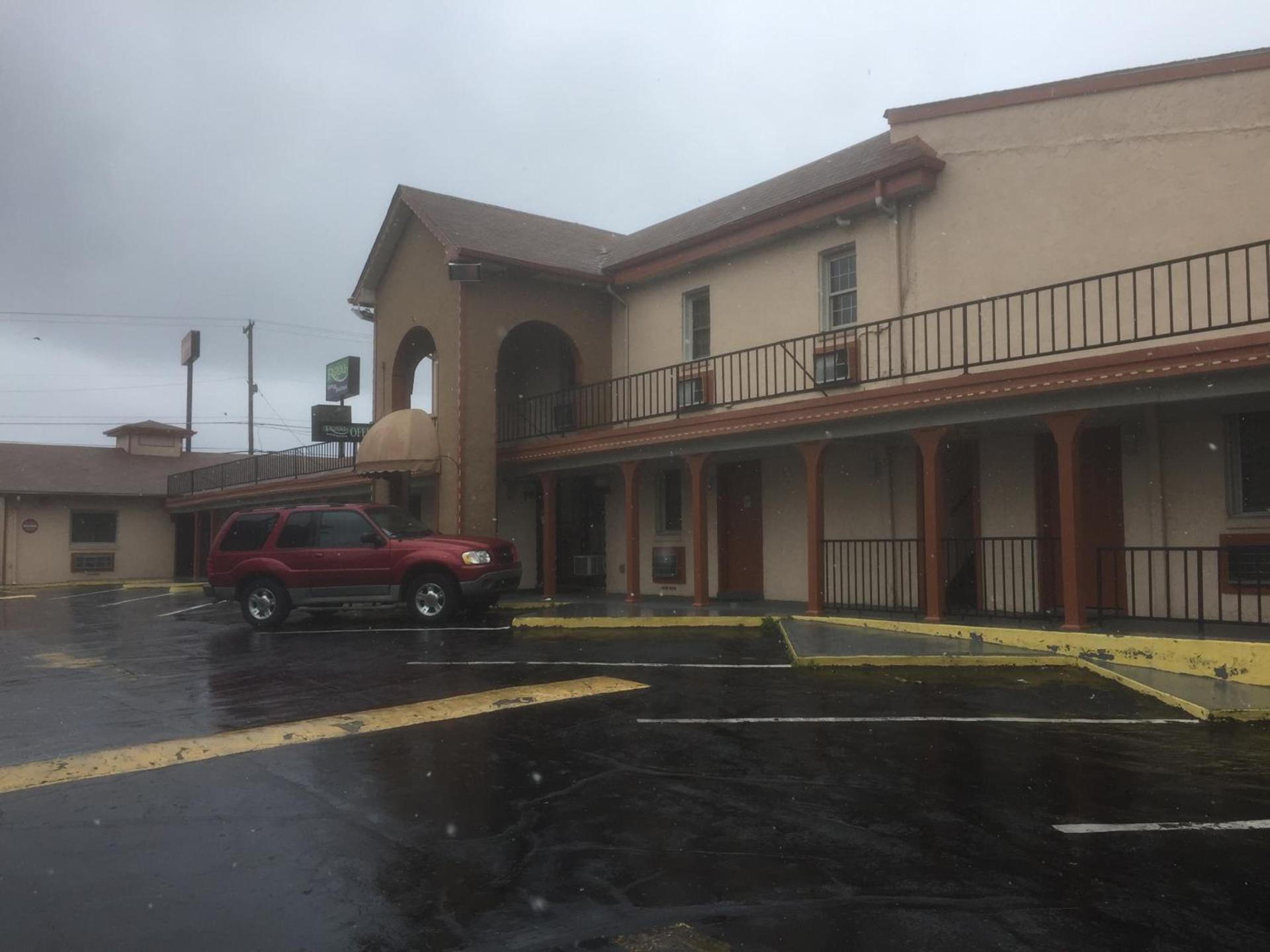 Royalinn & suites photo 15