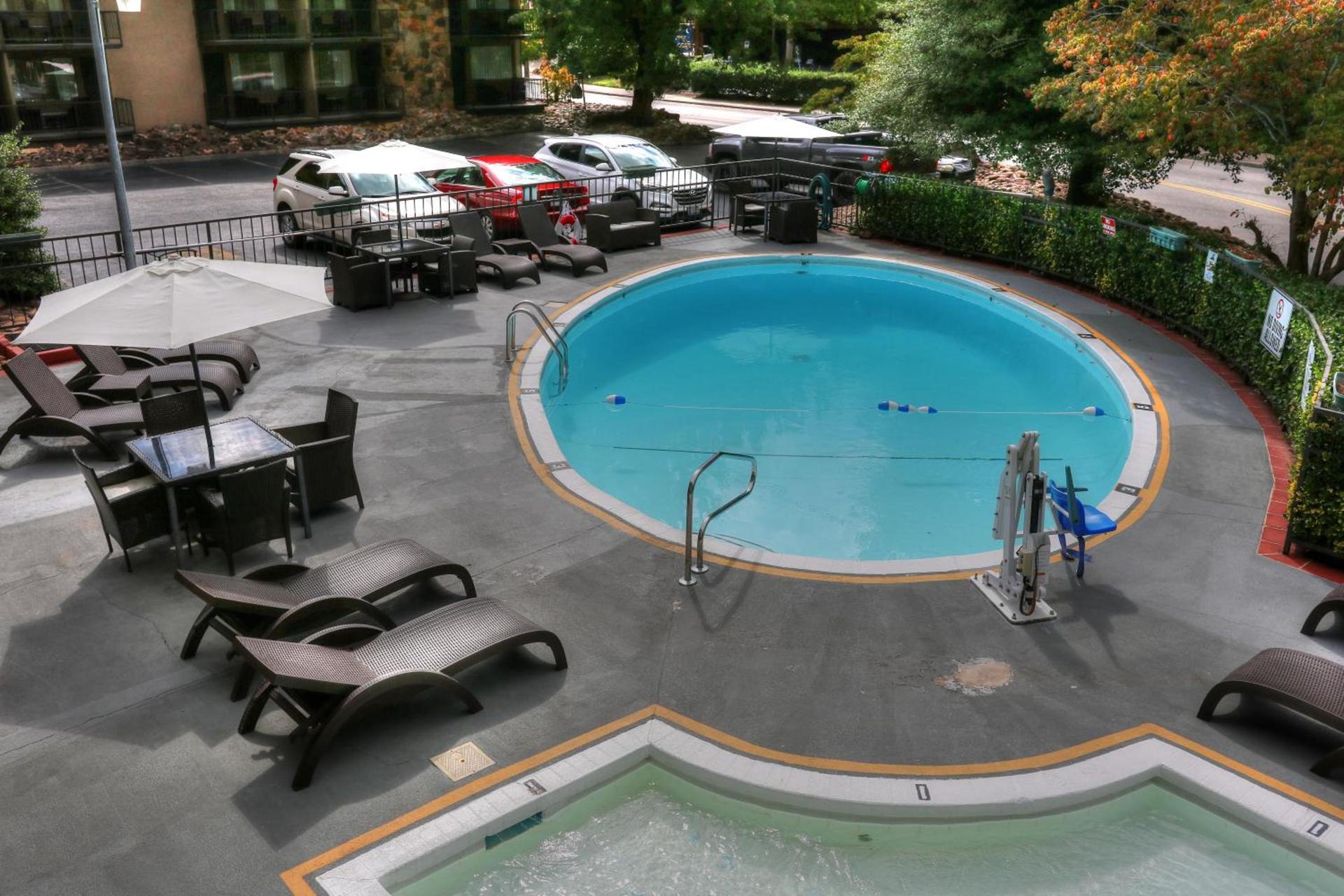 River Edge Inn photo 15