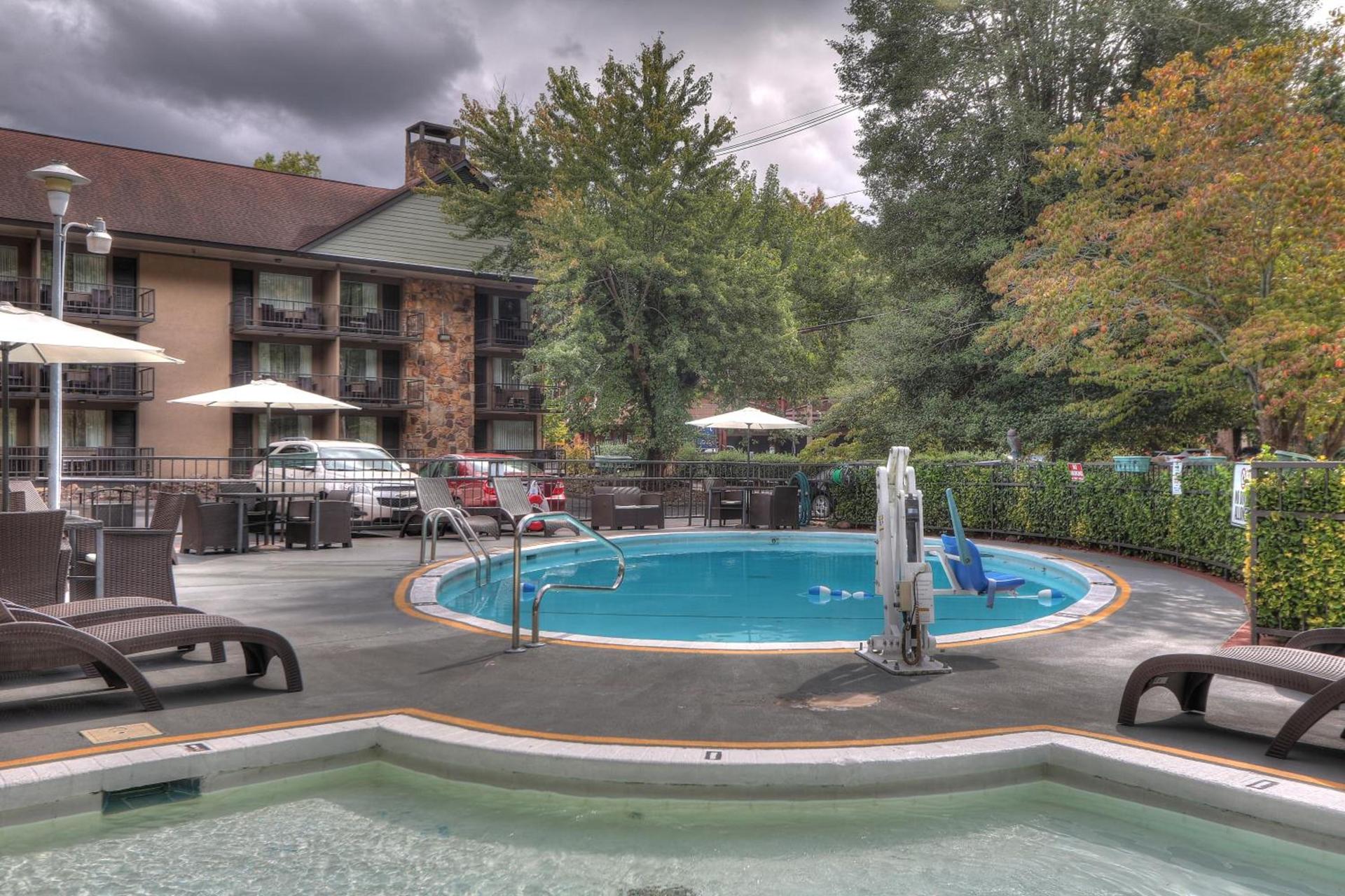 River Edge Inn photo 13