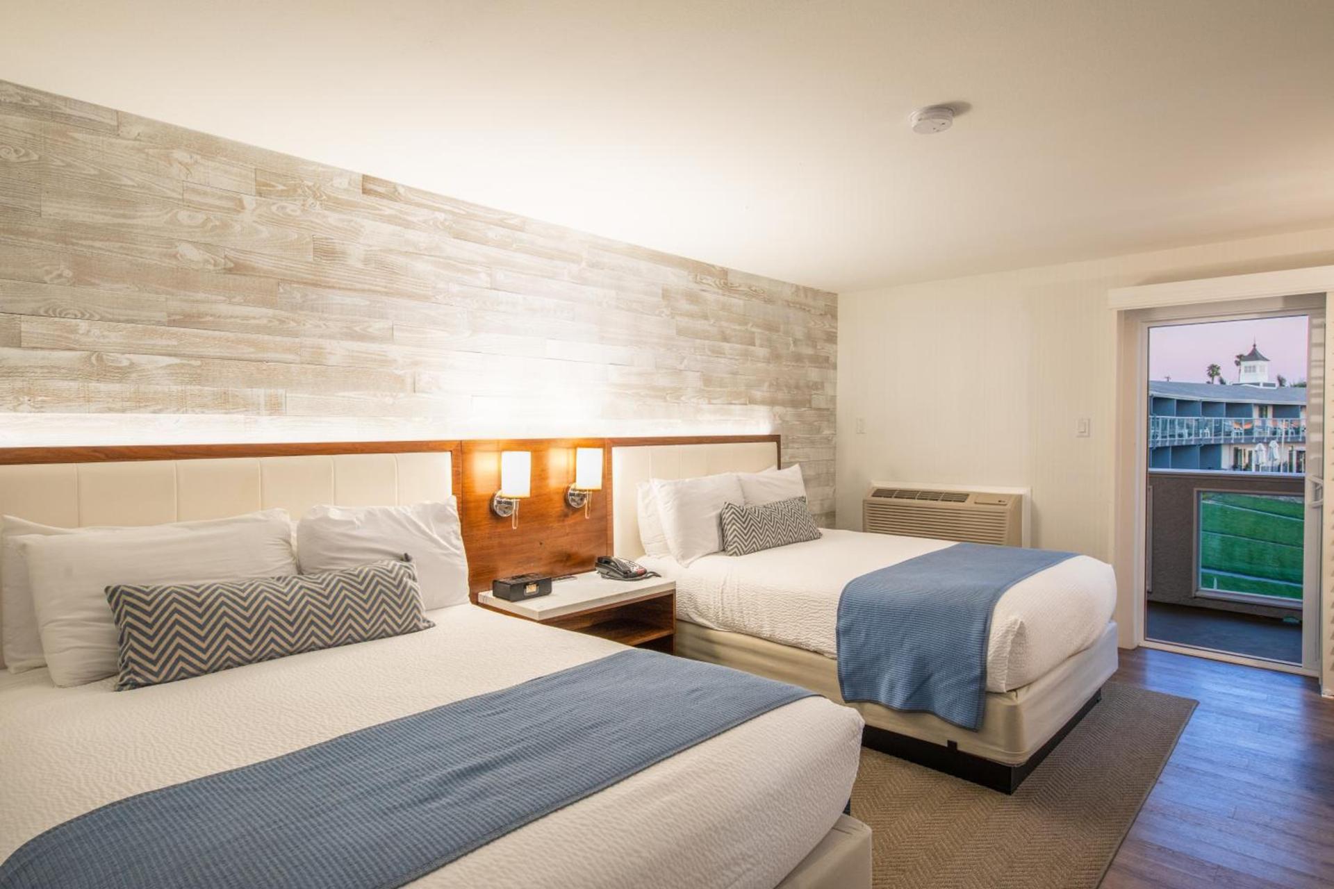 SeaCrest Oceanfront Hotel photo 28