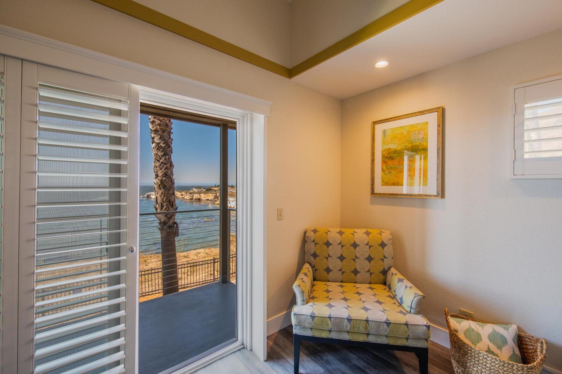 Inn at the Cove photo 29