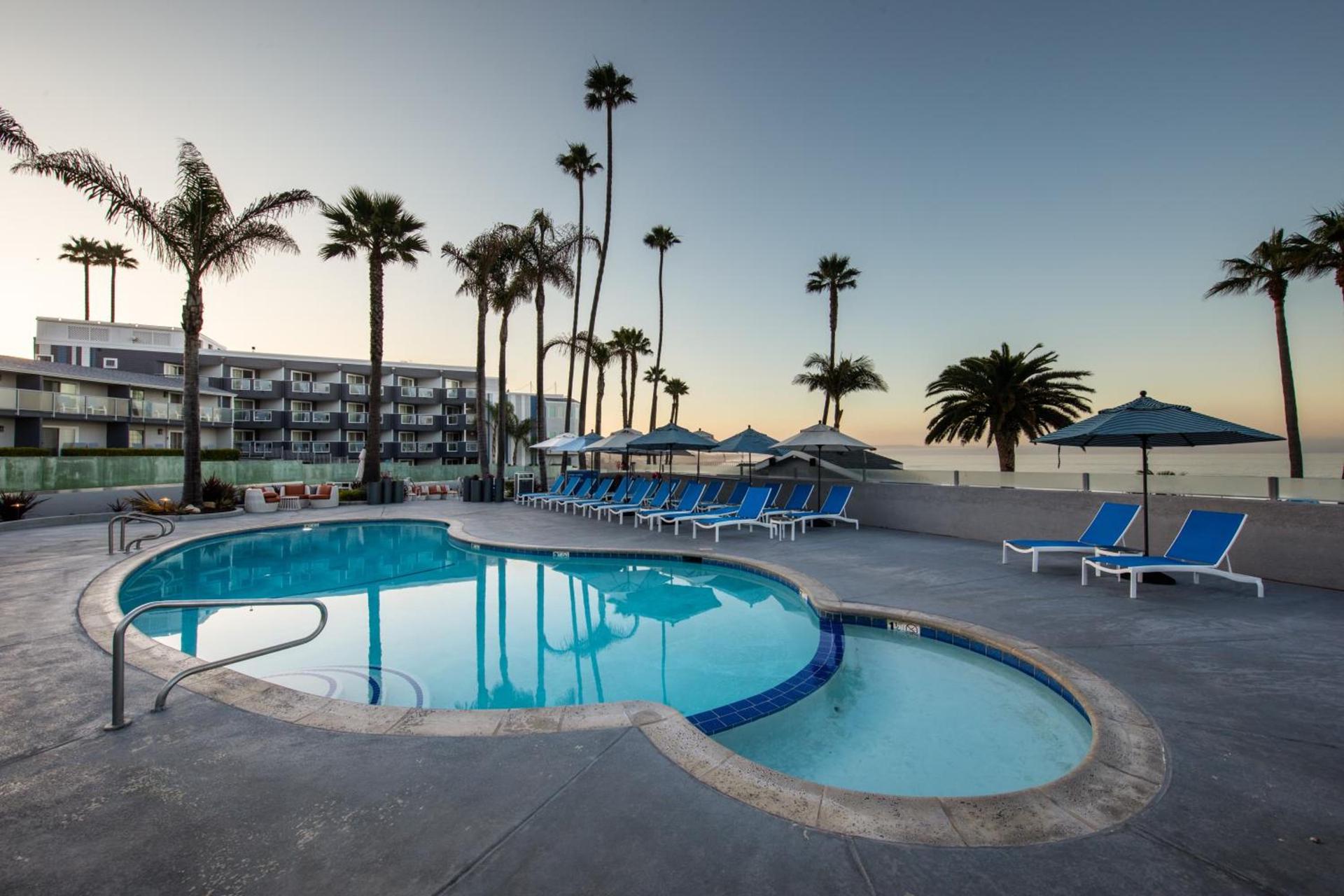 SeaCrest Oceanfront Hotel photo 26