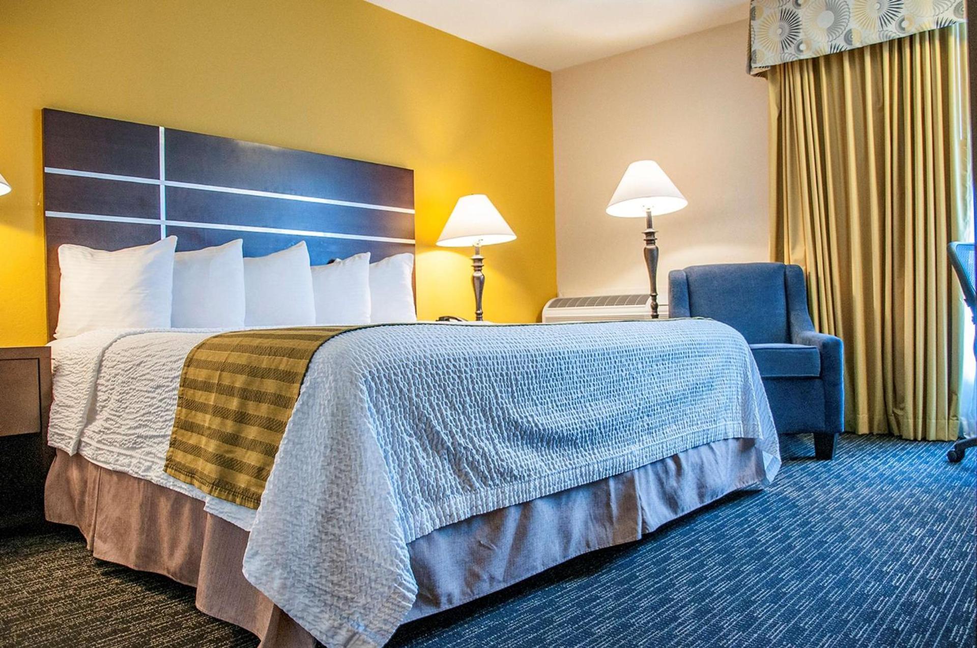 Best Western Village Inn photo 19