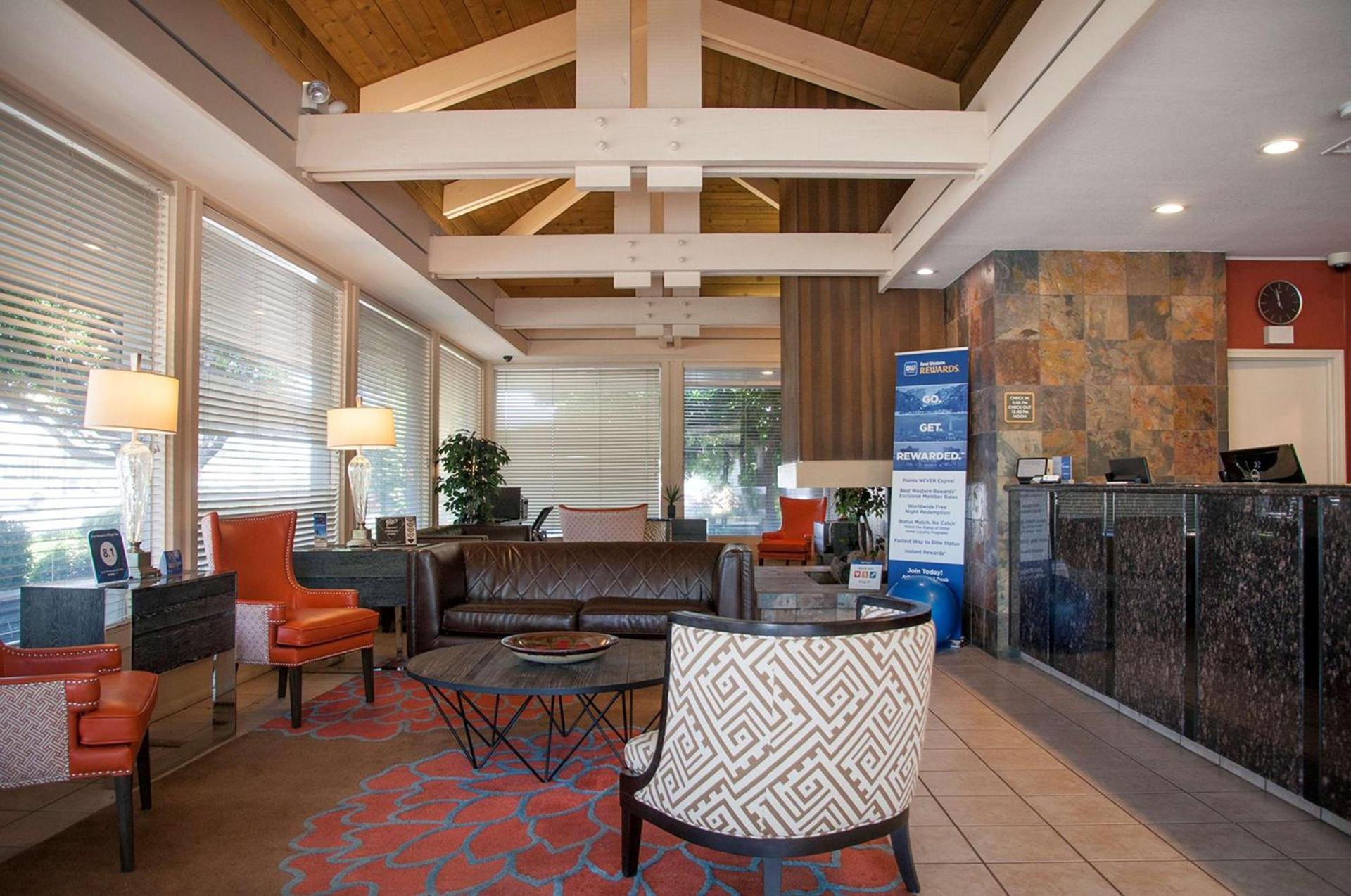 Best Western Village Inn photo 8