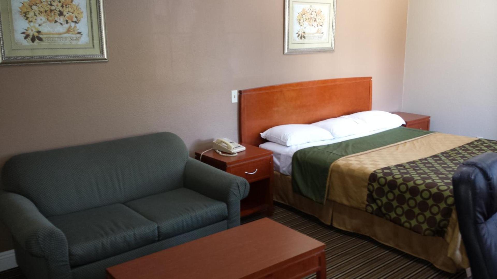 Regency Hotel - Moreno Valley photo 8