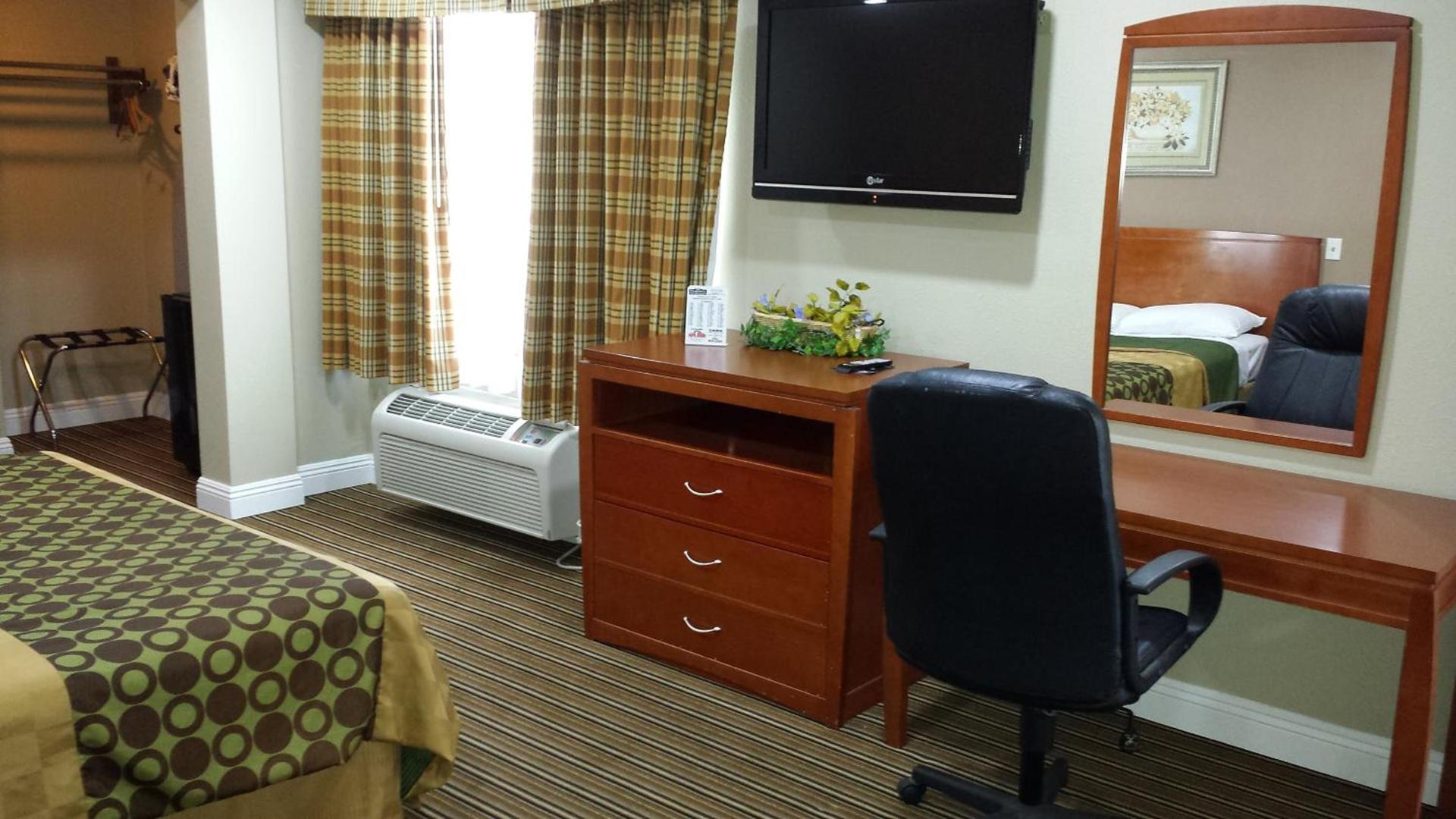 Regency Hotel - Moreno Valley photo 12