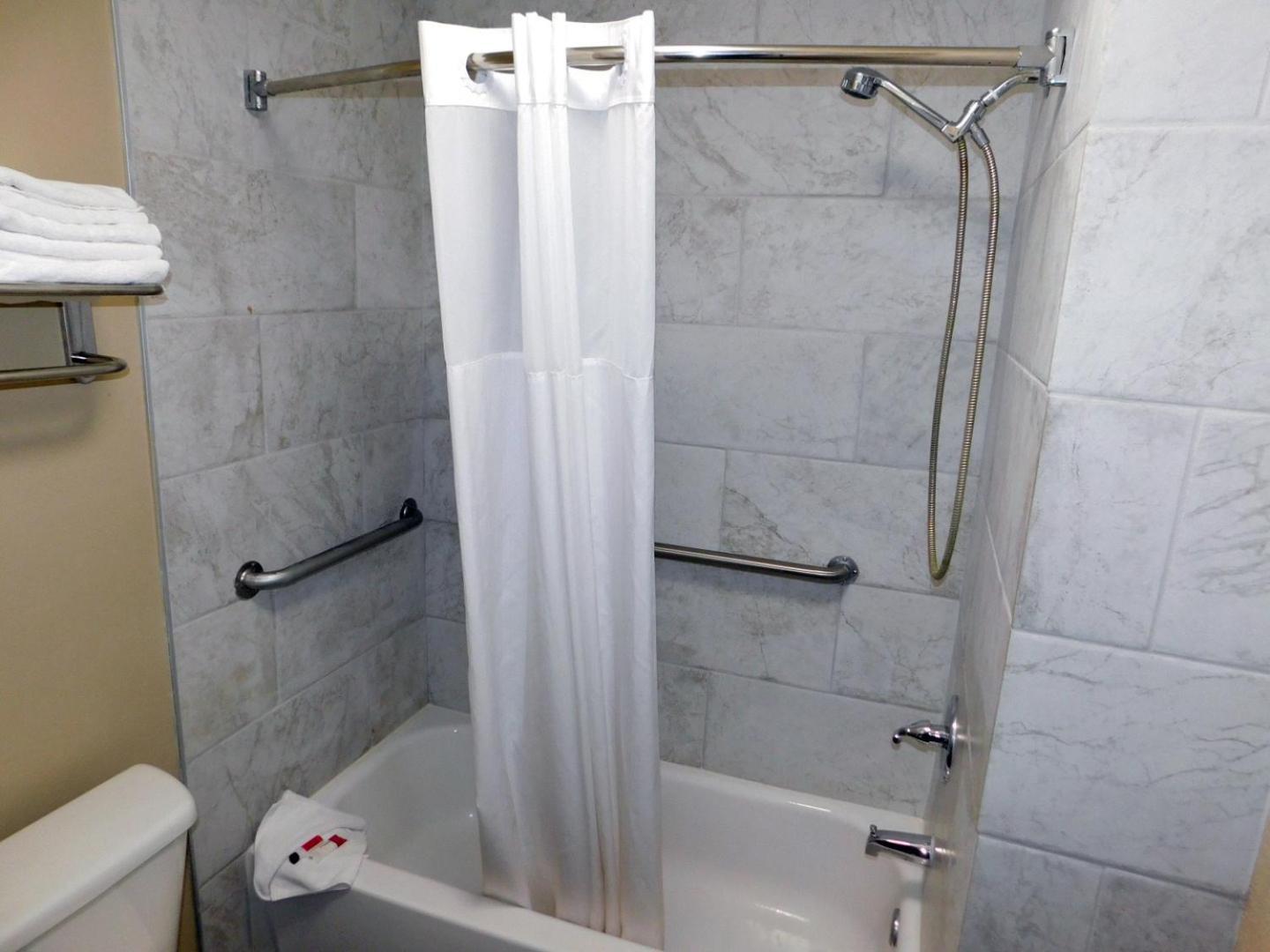 Quality Inn Crestview I-10 Eglin AFB Area photo 25