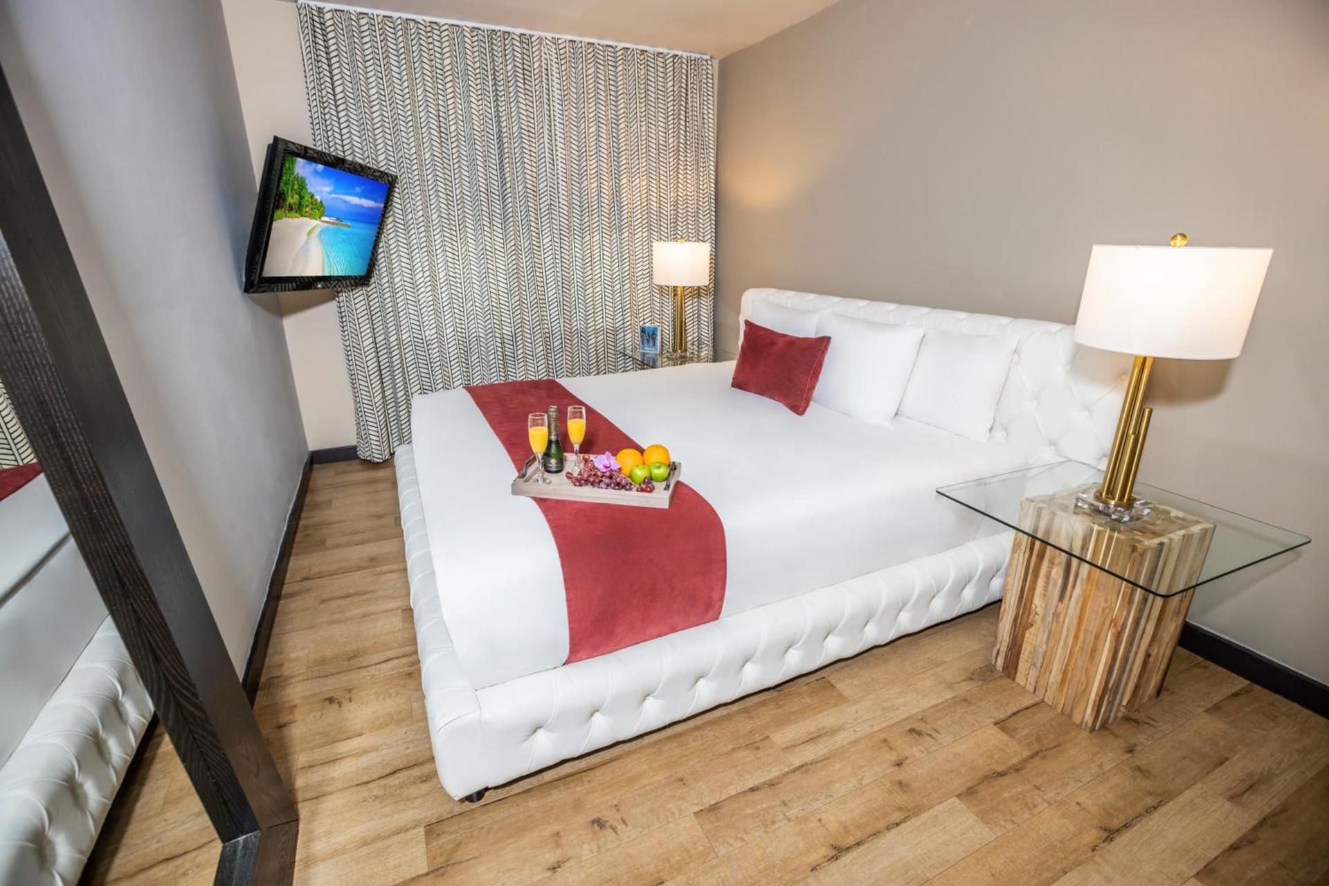 Metropole Suites South Beach photo 39