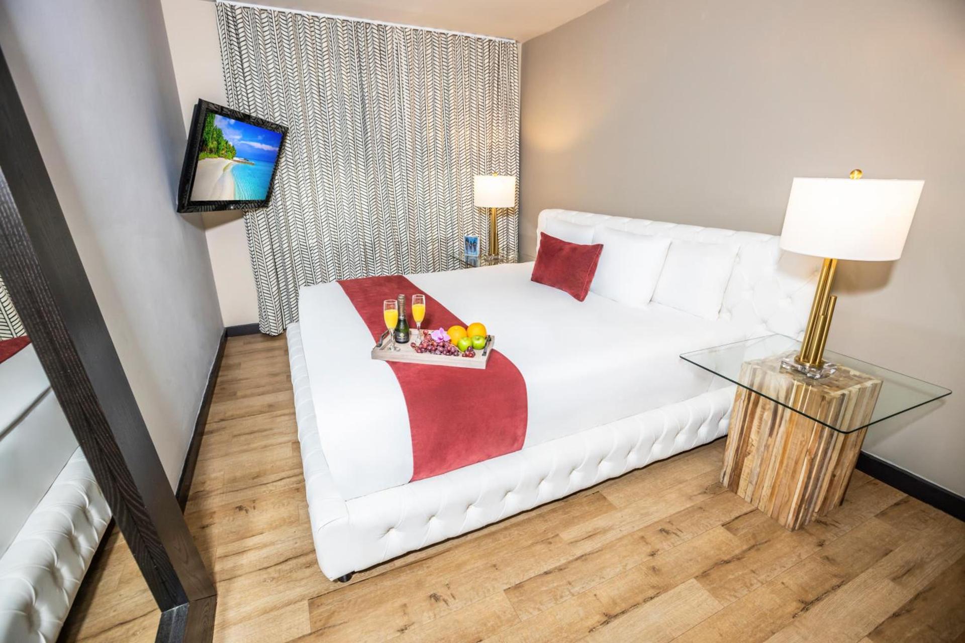 Metropole Suites South Beach photo 35
