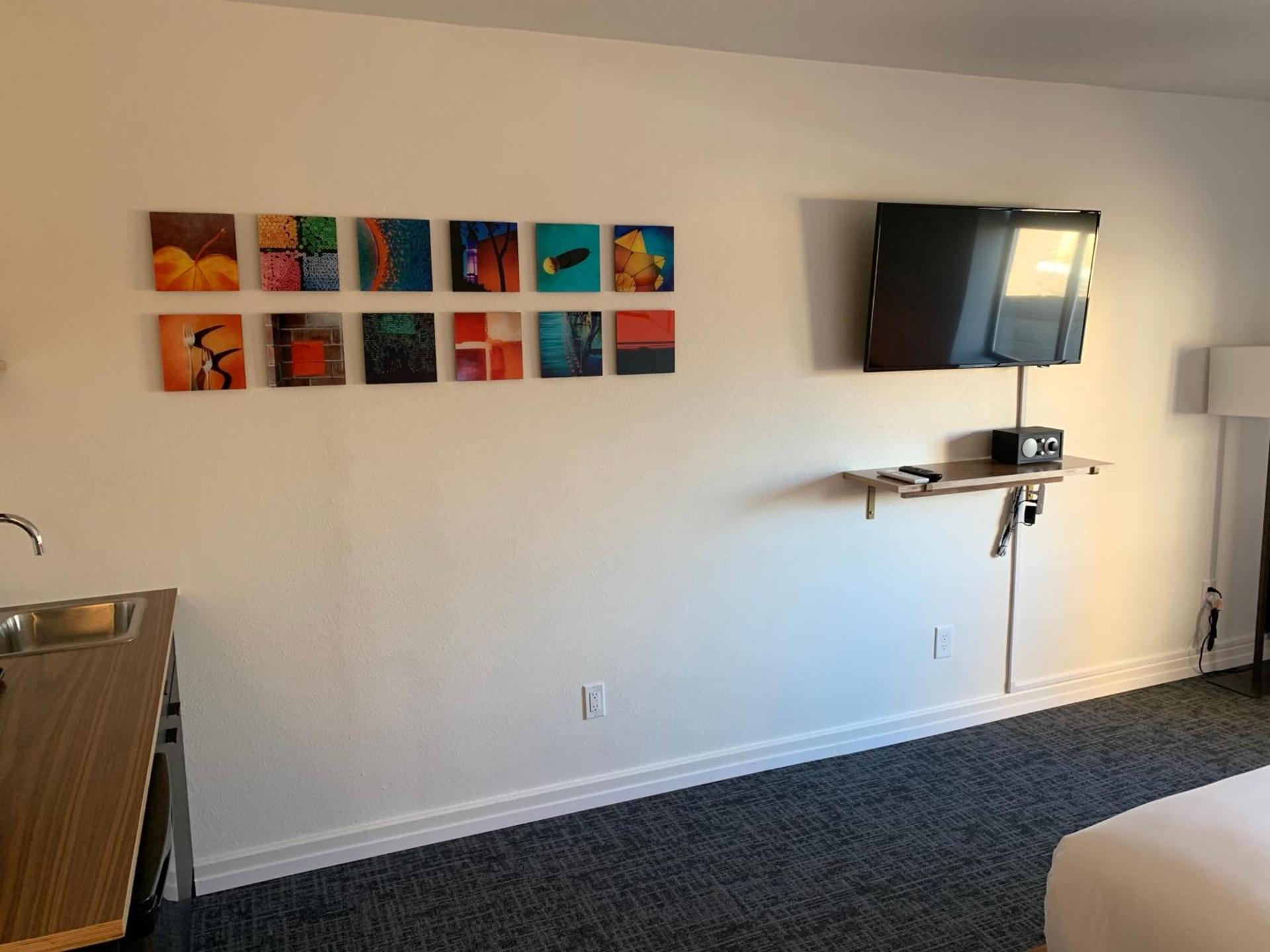 Hotel Leo photo 33