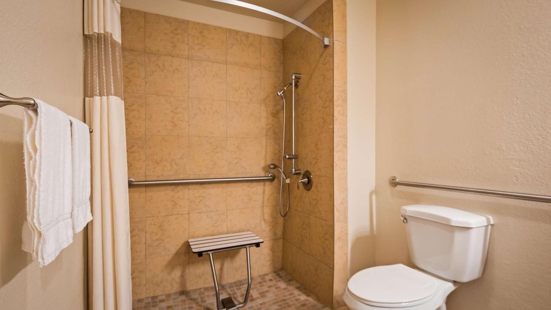 Best Western Palm Court Inn photo 13