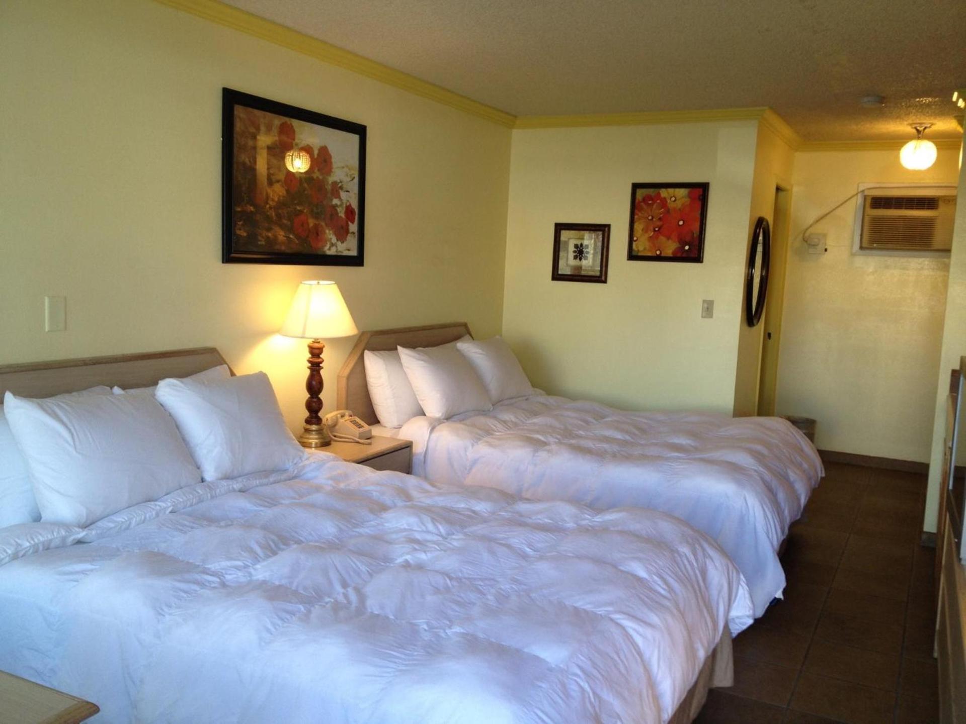 Victorian Inn photo 4