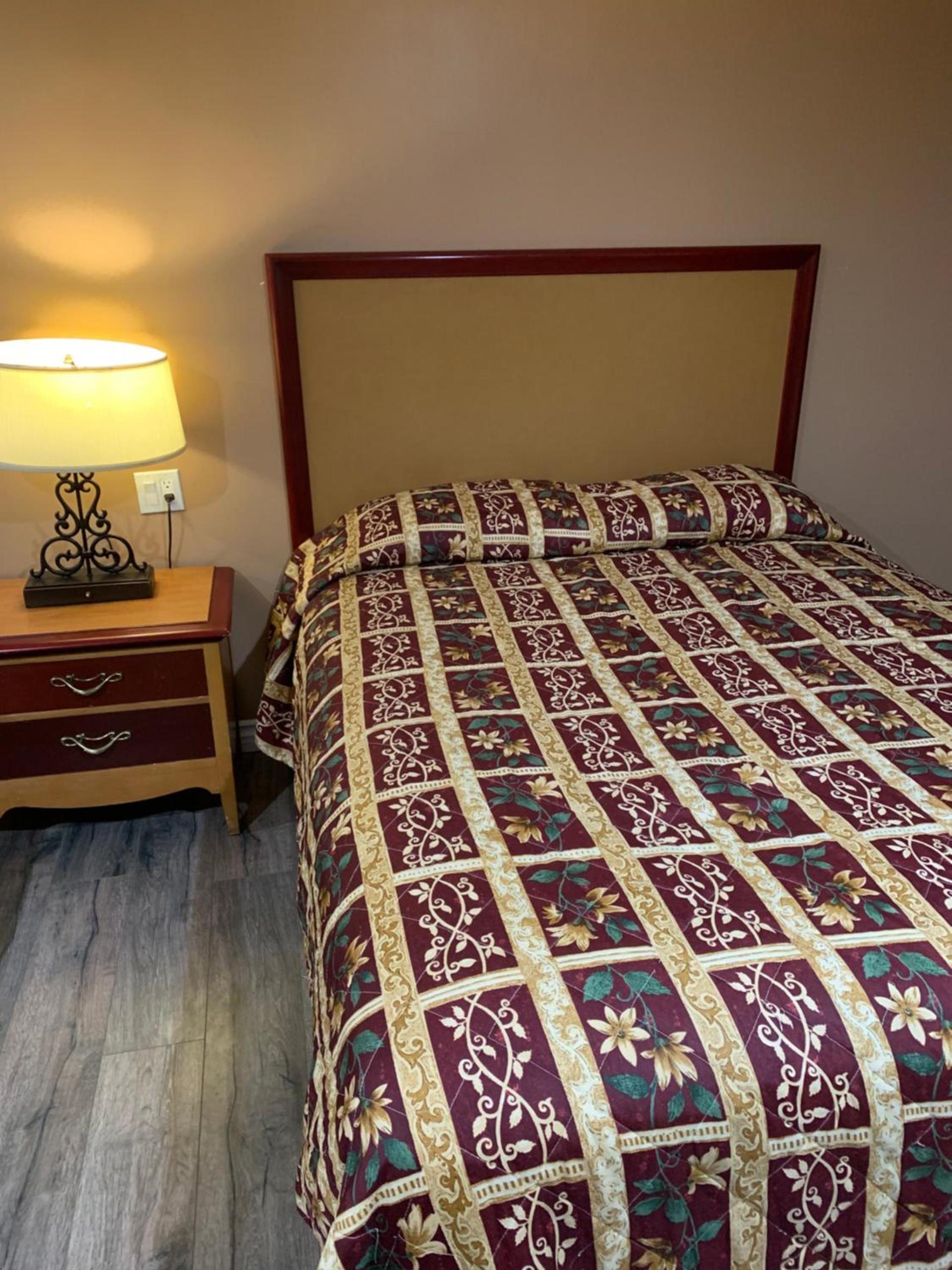 Budget Inn Motel photo 8