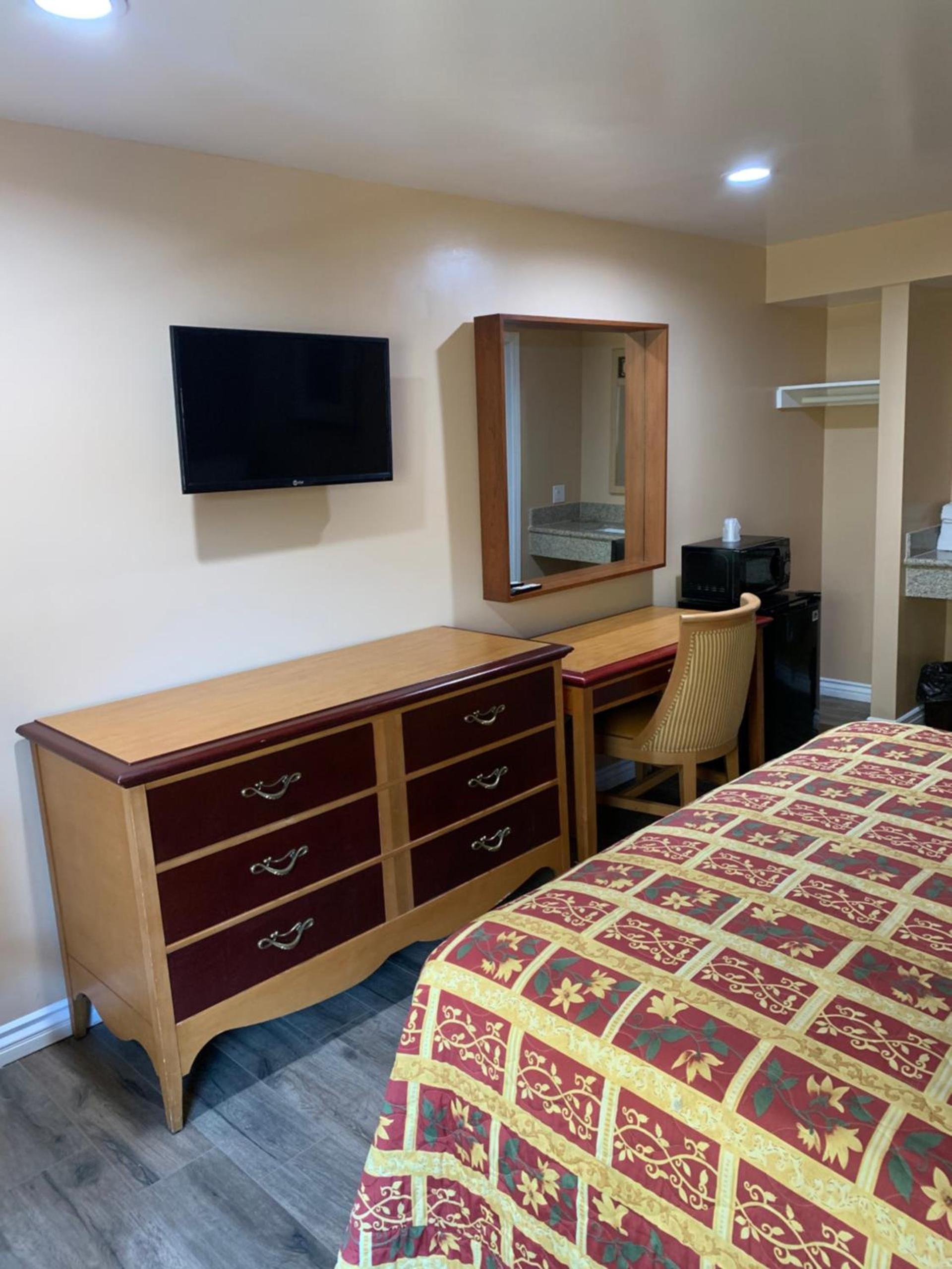Budget Inn Motel photo 9