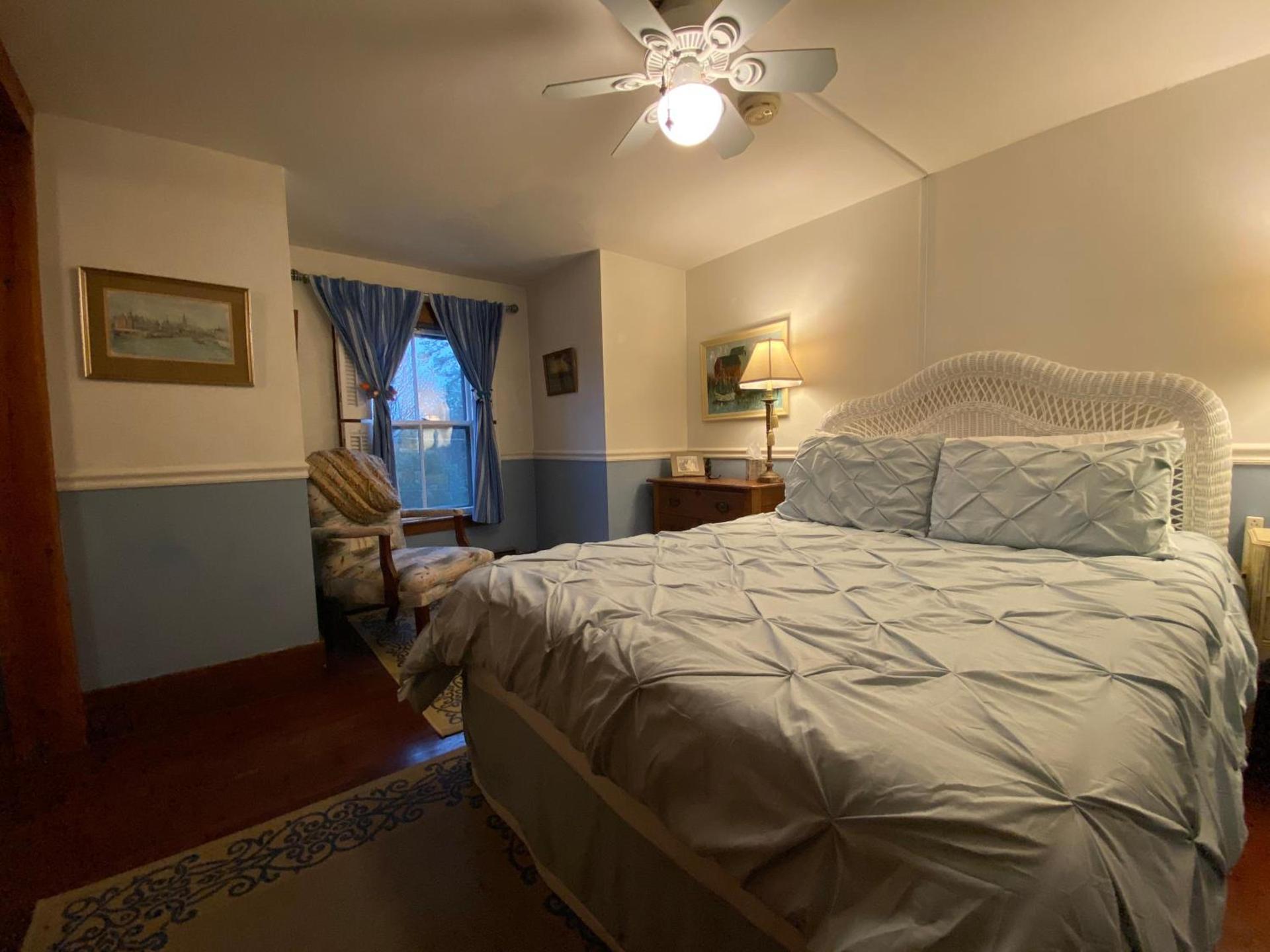 Follansbee Inn photo 69