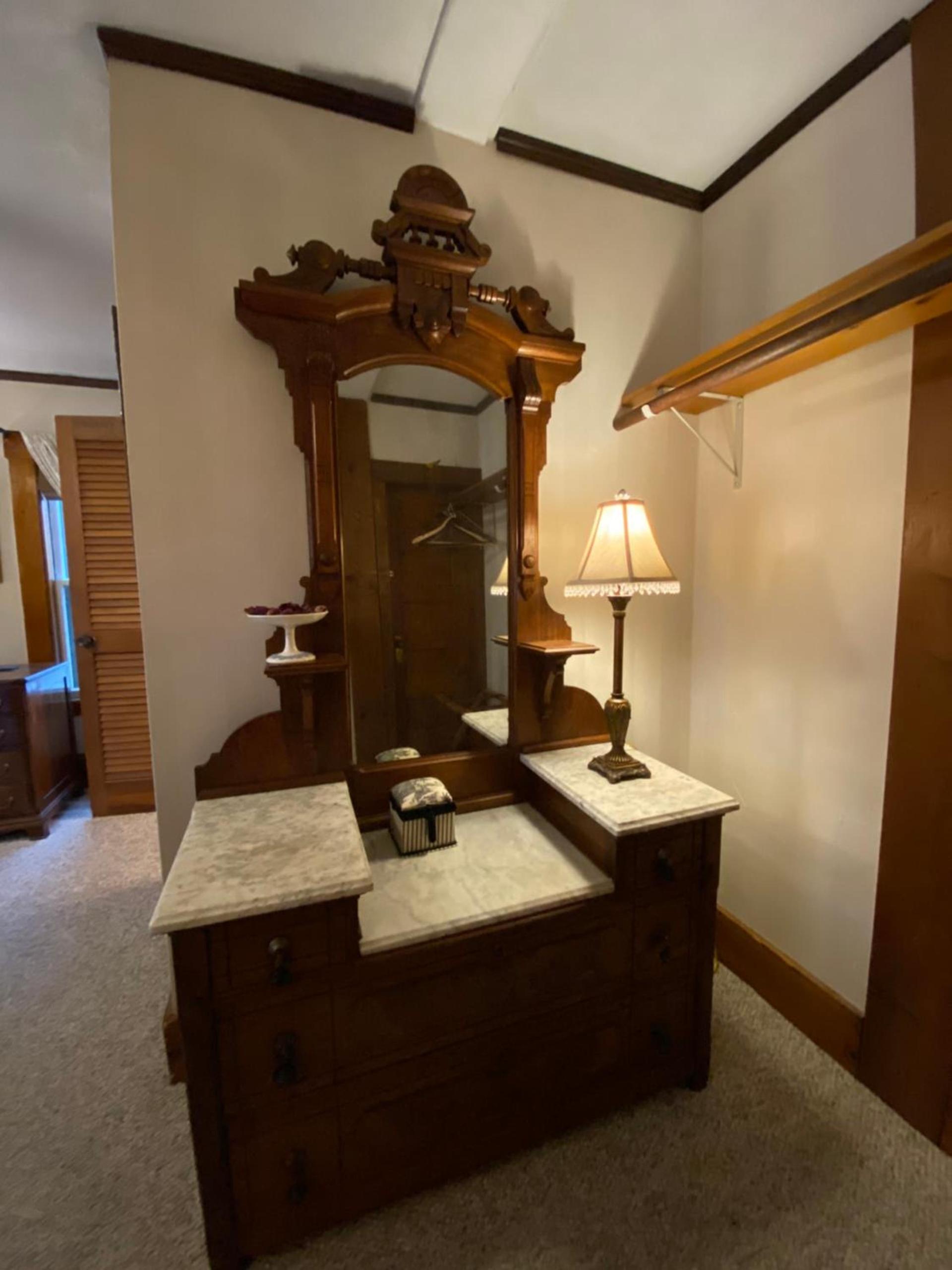 Follansbee Inn photo 56