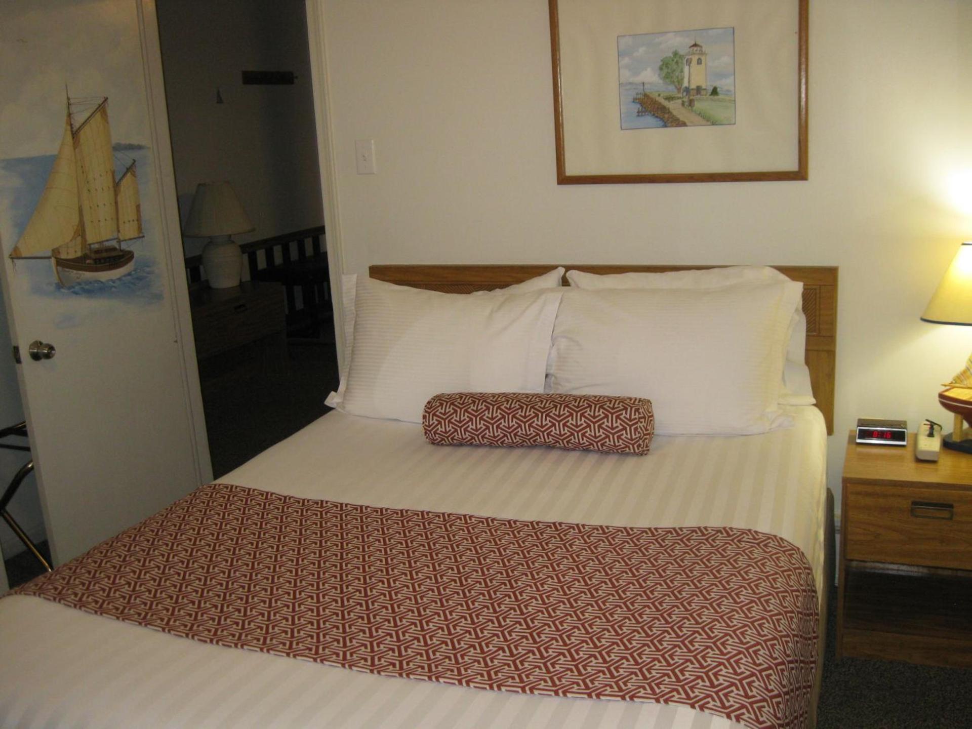 Boyne City Motel photo 15