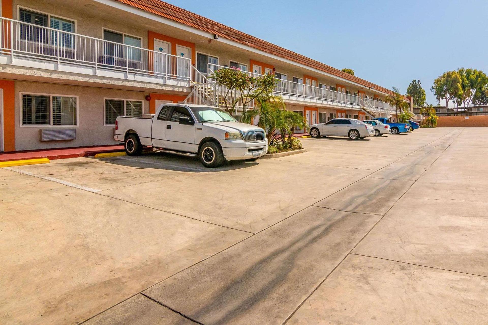 Rodeway Inn Artesia Cerritos photo 28