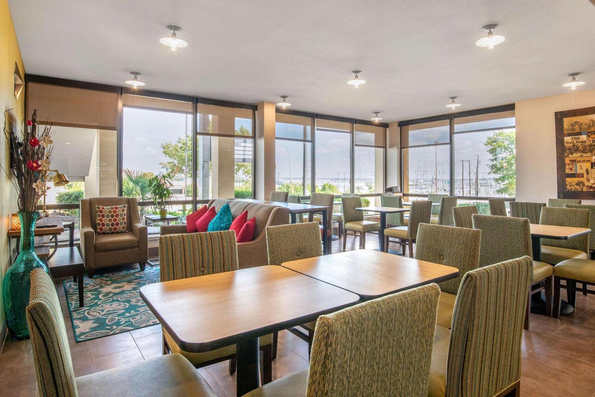 Quality Inn West Fort Worth photo 30