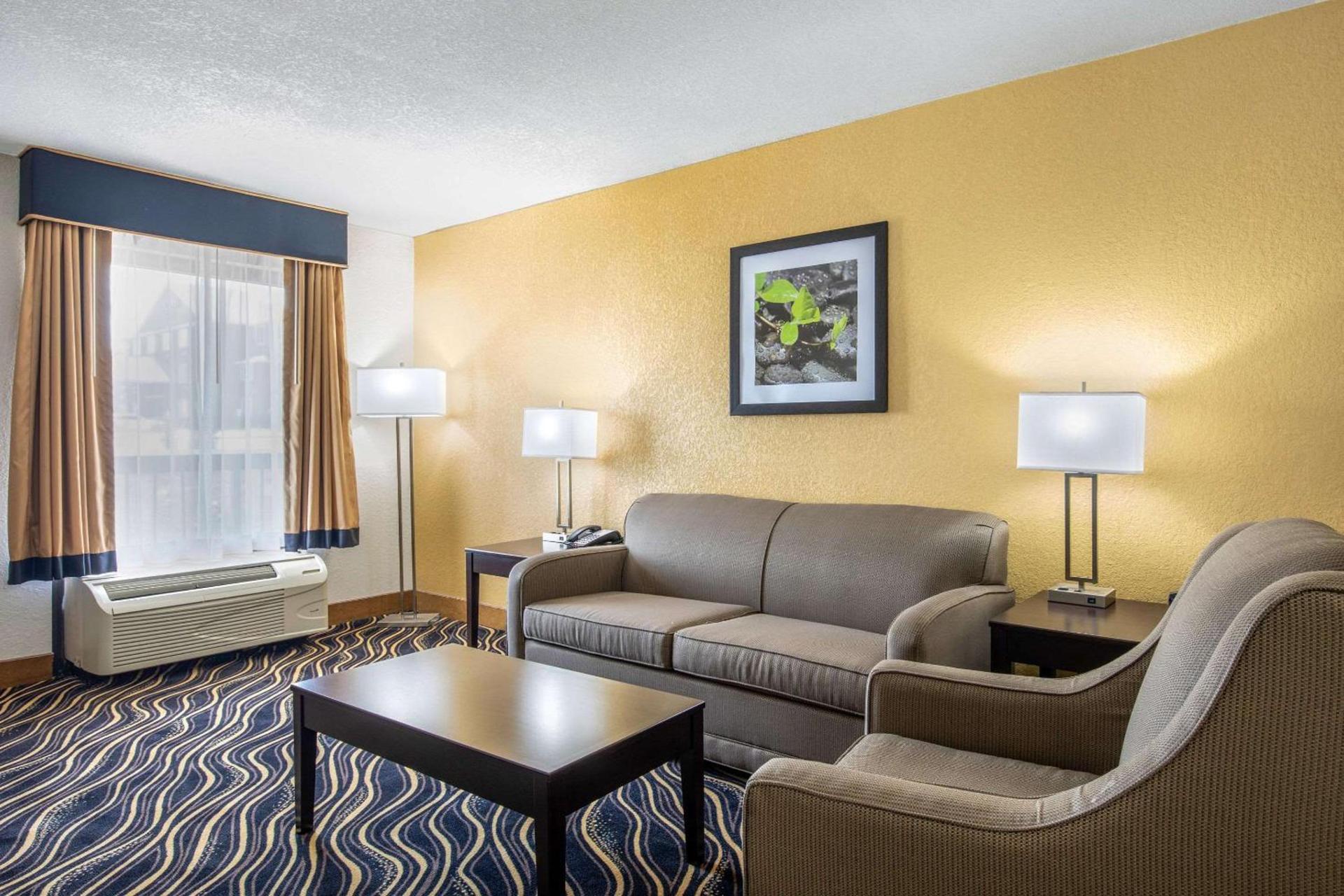 Quality Inn West Fort Worth photo 21