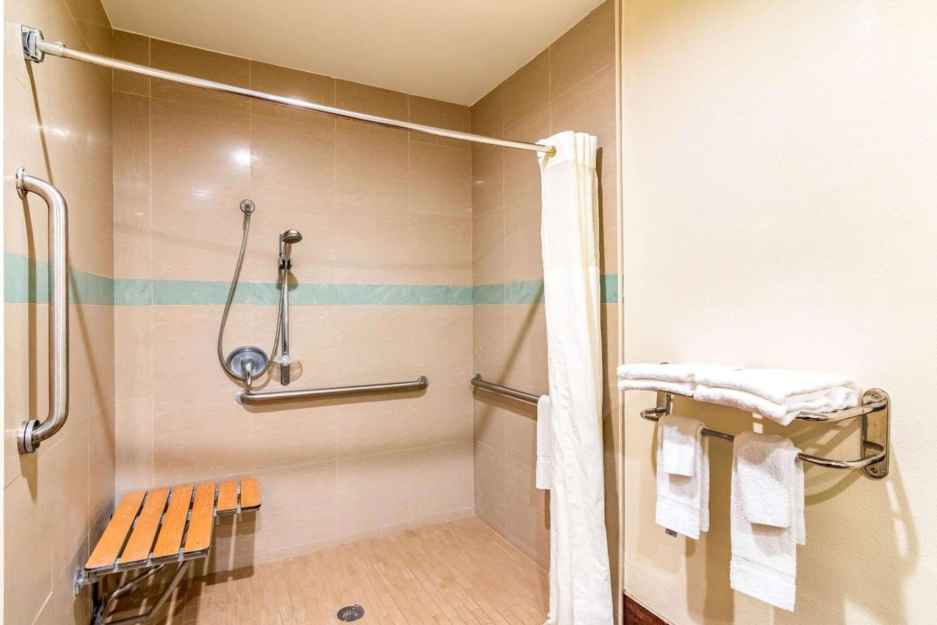 Rodeway Inn Artesia Cerritos photo 18