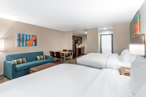 MainStay Suites Denver International Airport photo 45