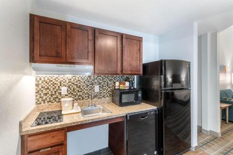 MainStay Suites Denver International Airport photo 49