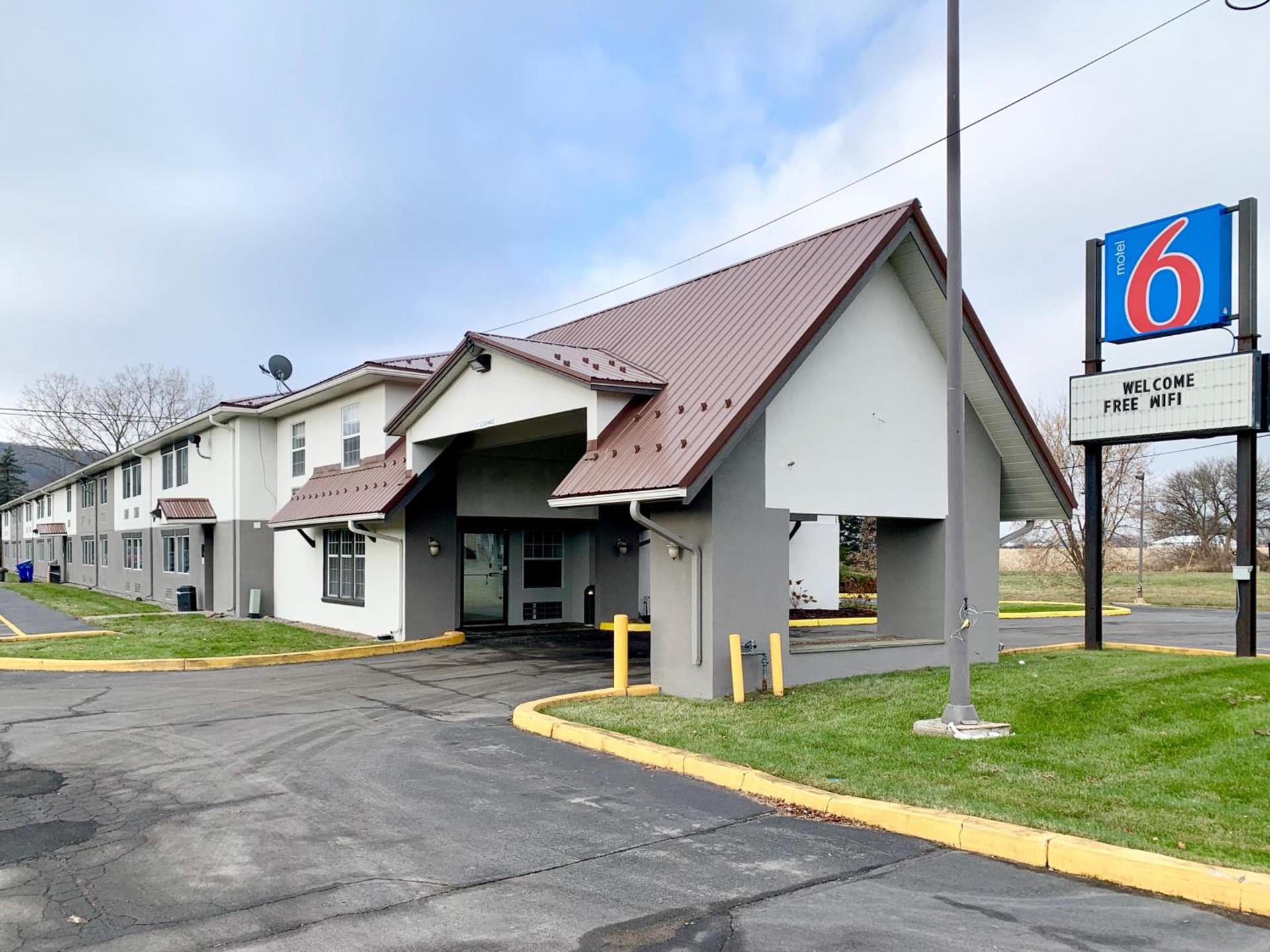 Motel 6 McGraw, NY - Cortland photo 4