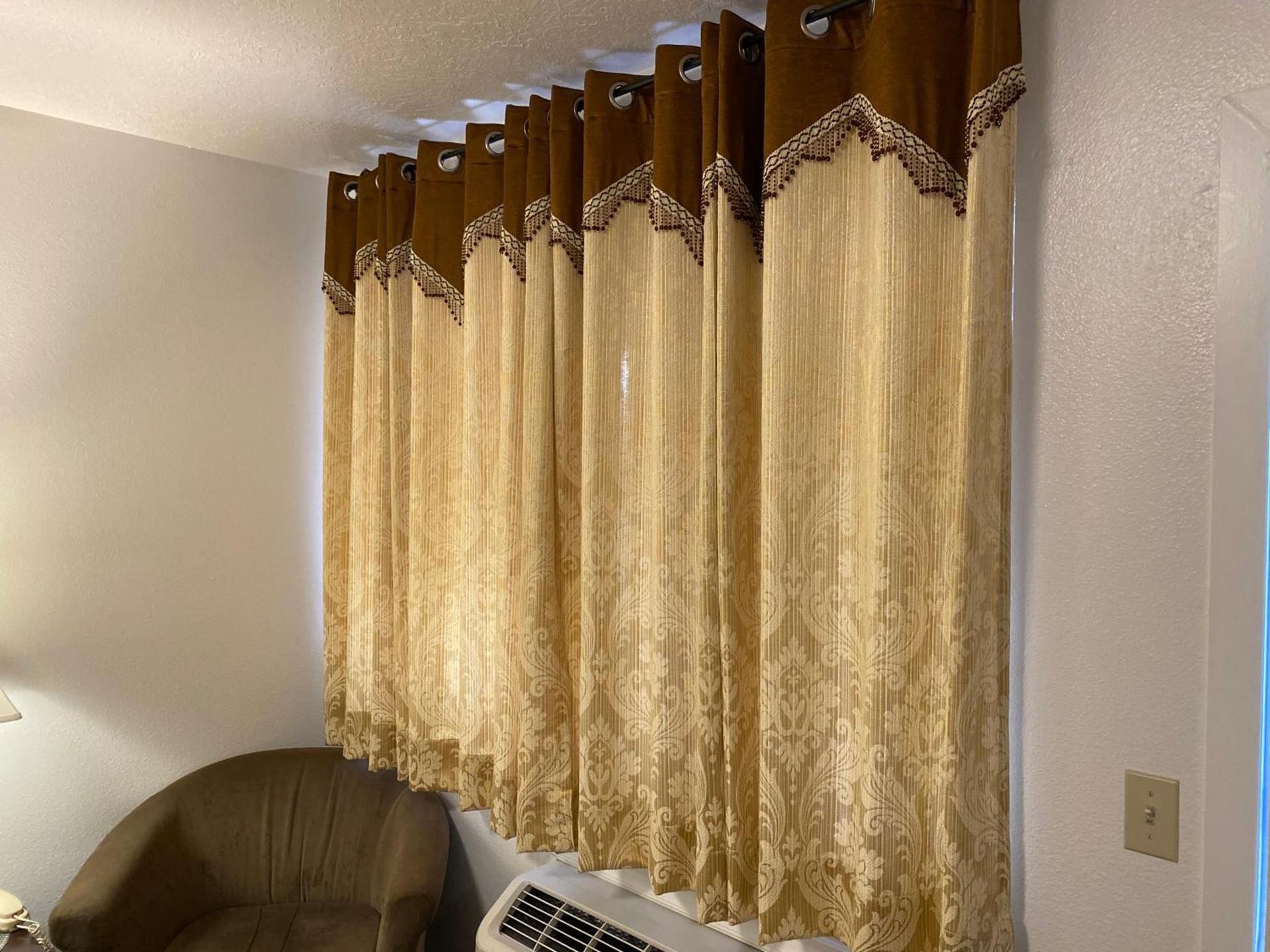 Motel West photo 12