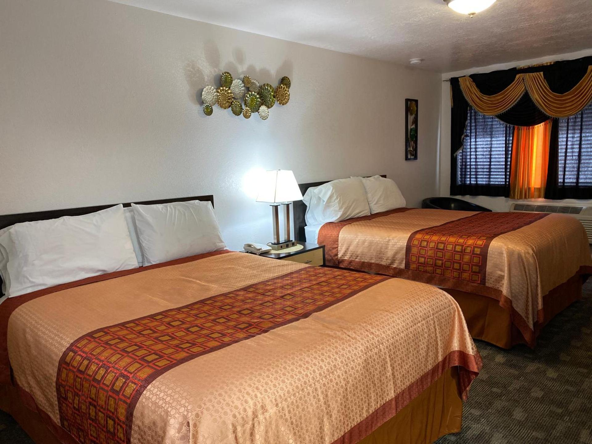 Motel West photo 94